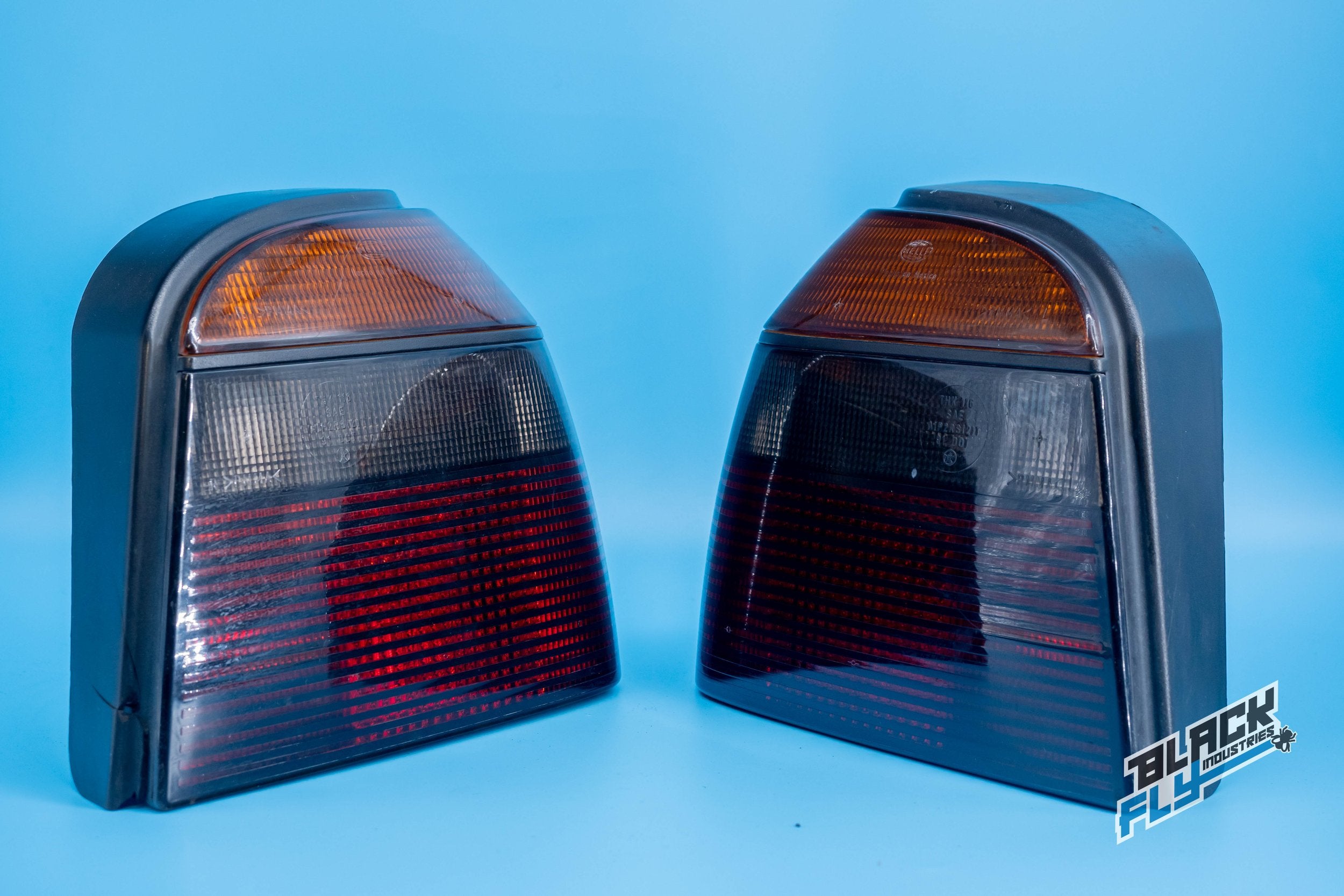 1993-1999 Volkswagen Golf MK3 GTI 16V/ VR6 HELLA Black Smoked Tail Lights SET 1H6945111B 1H6945112B