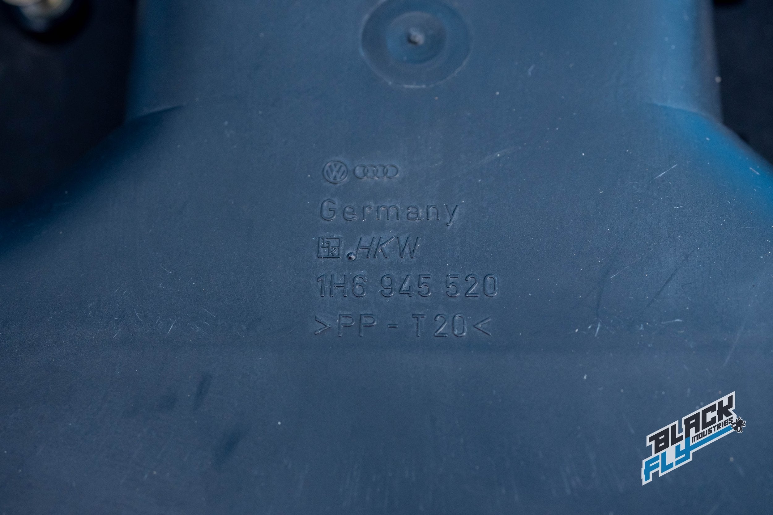 1993-1999 Volkswagen Golf MK3 GTI 16V/ VR6 HELLA Black Smoked Tail Lights SET 1H6945111B 1H6945112B