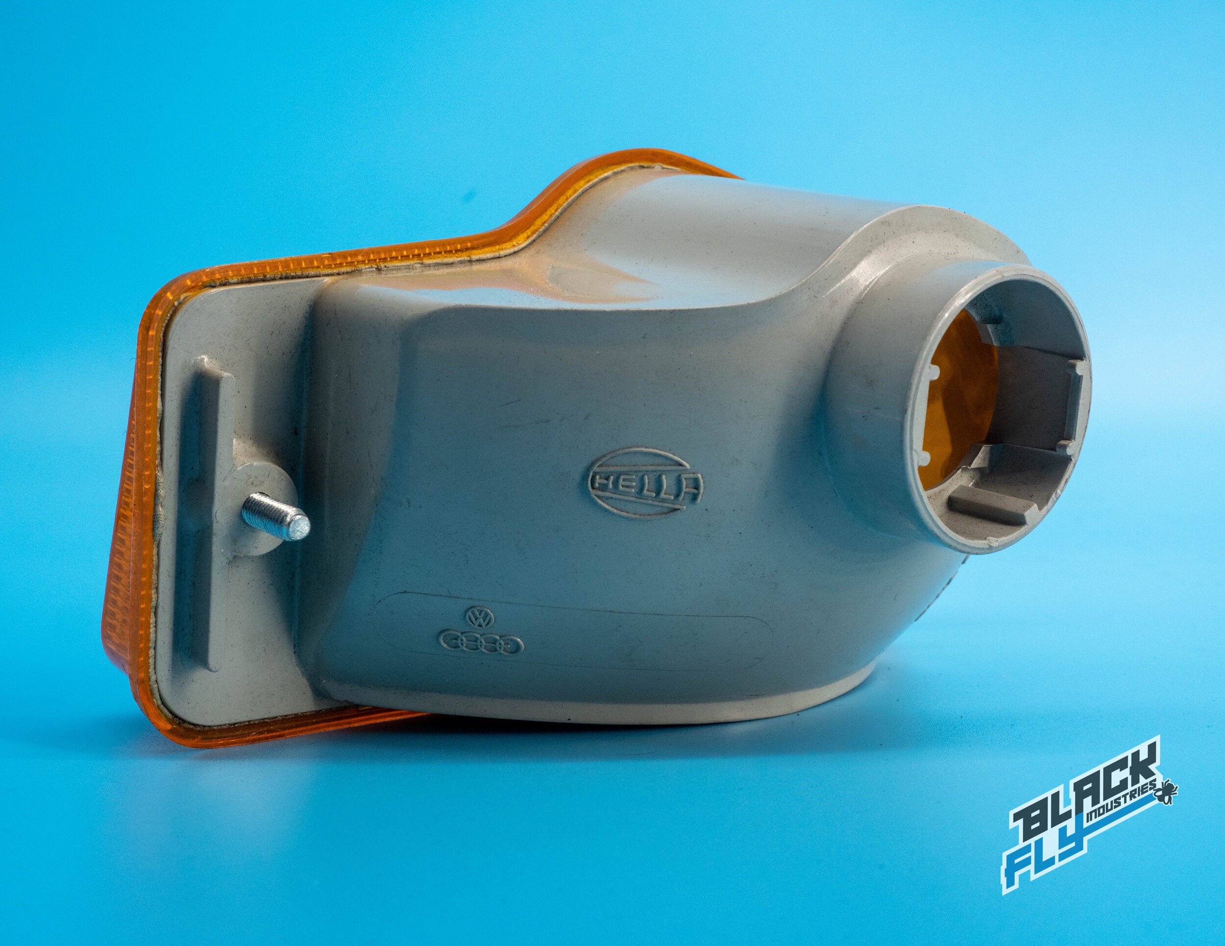 New Old Stock 75-77 Volkswagen Scirocco Turn Signal ( Left) 531953049