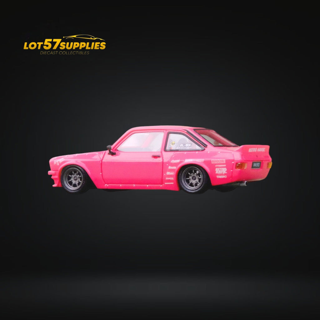 INNO64 Ford Escort MK2 Pandem "Emotion" Retro Havoc Pink 1:64