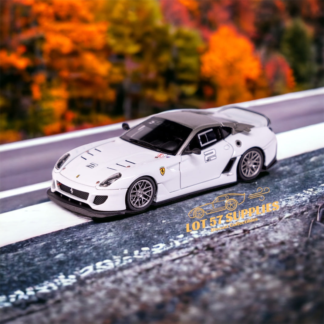 Cars' Lounge Ferrari 599XX White #2 1:64