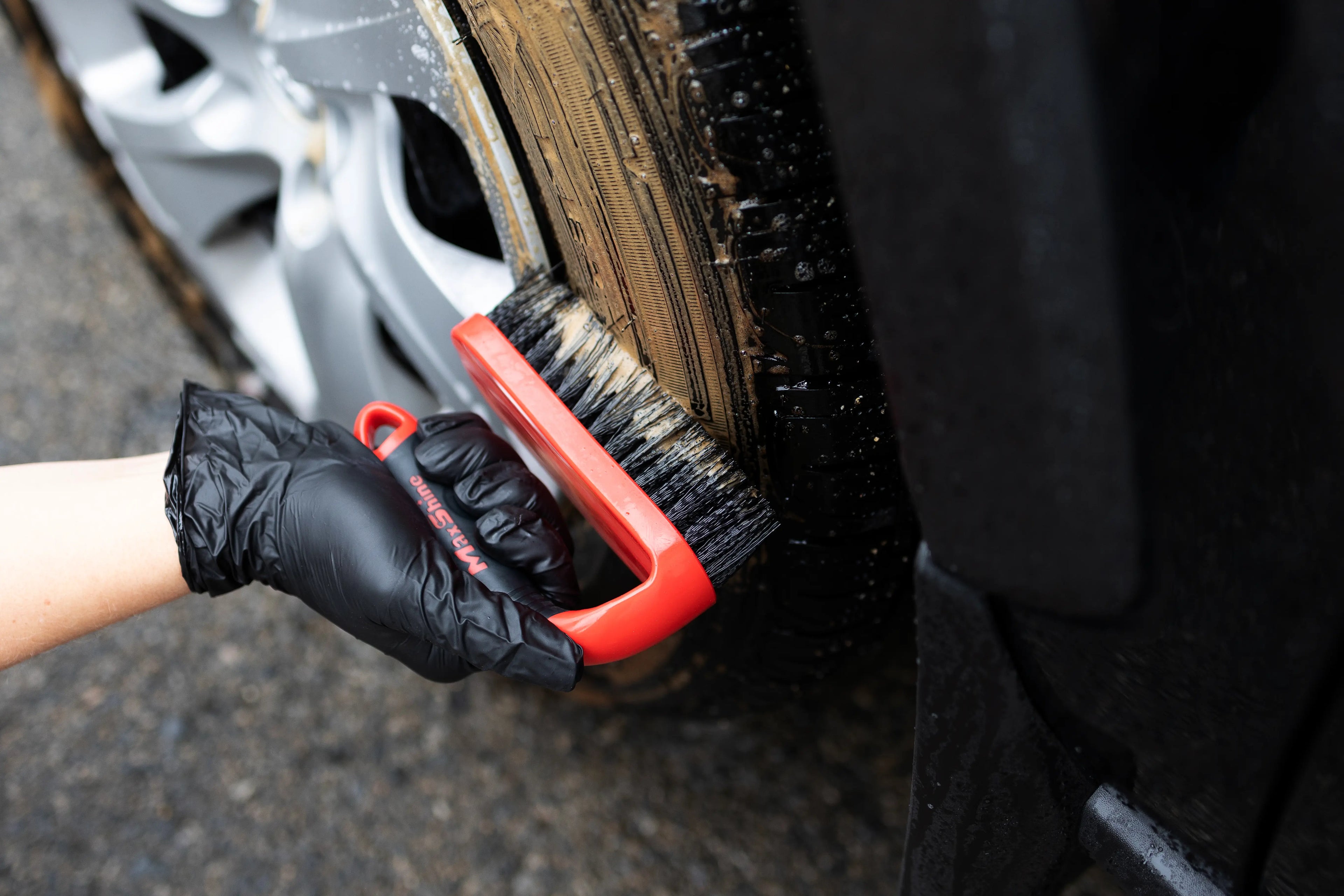 Heavy Duty Tire and Carpet Scrub Brush