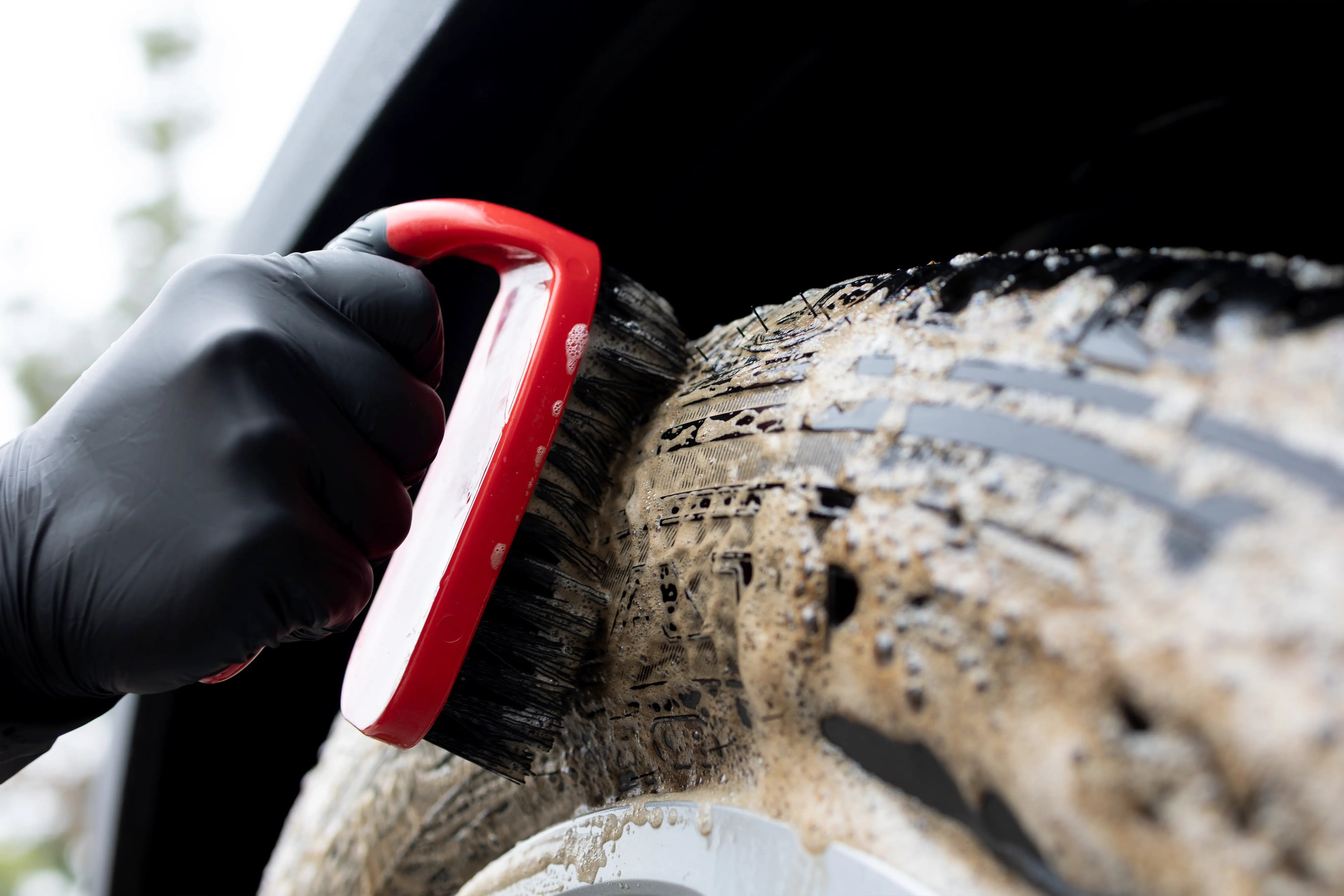 Heavy Duty Tire and Carpet Scrub Brush