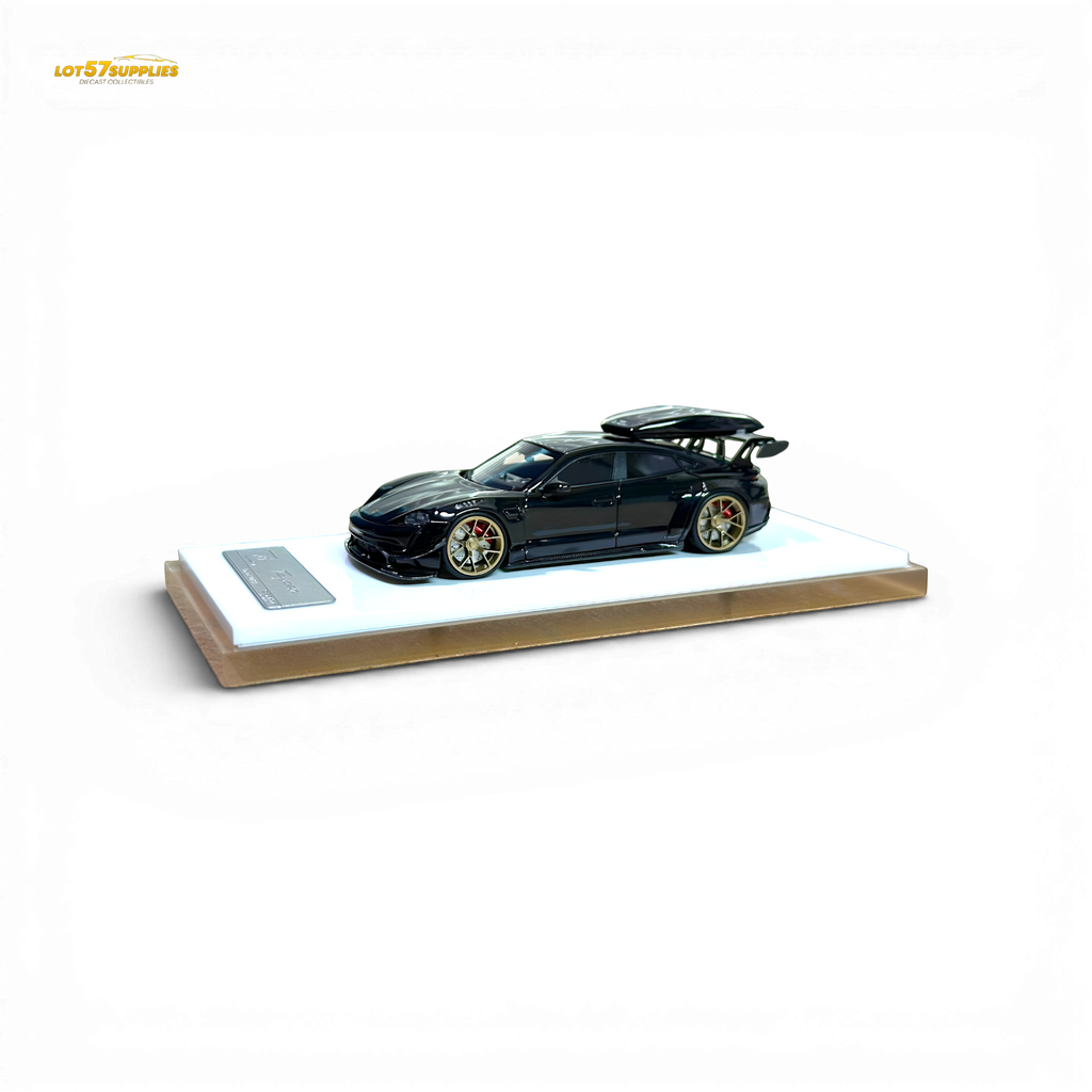 404ERROR Porsche Taycan Black with Roof Box 1:64