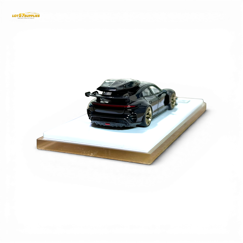 404ERROR Porsche Taycan Black with Roof Box 1:64