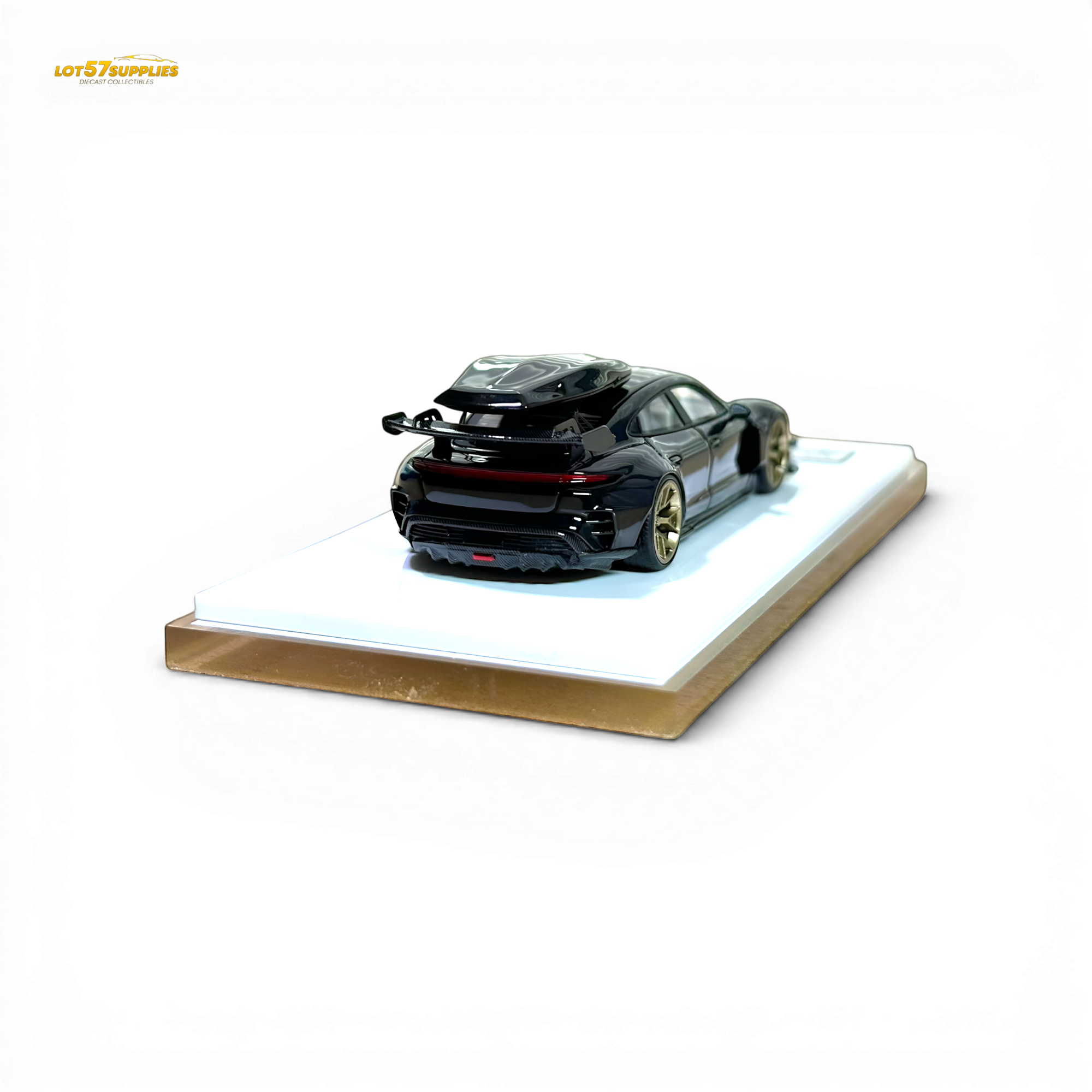 404ERROR Porsche Taycan Black with Roof Box 1:64