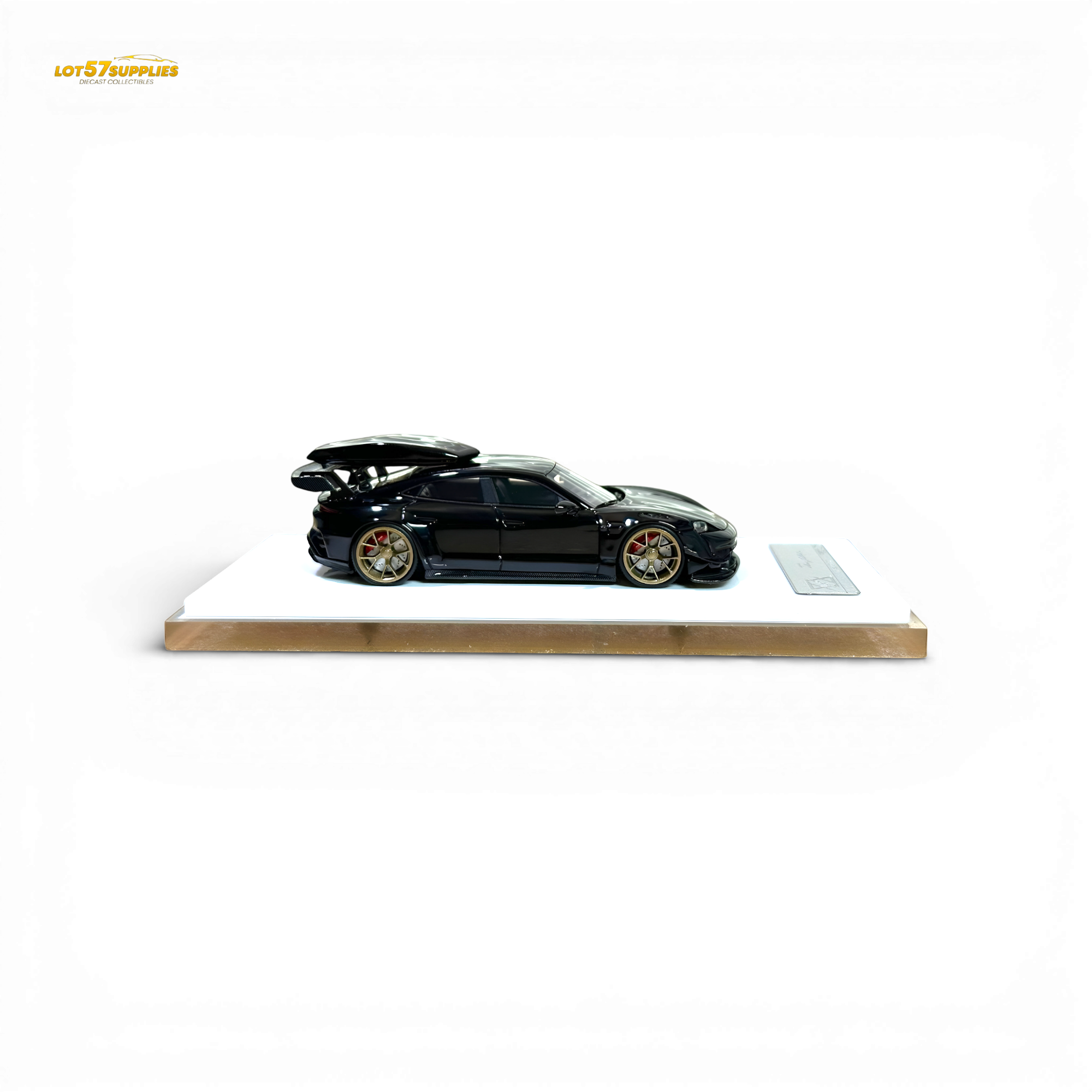 404ERROR Porsche Taycan Black with Roof Box 1:64