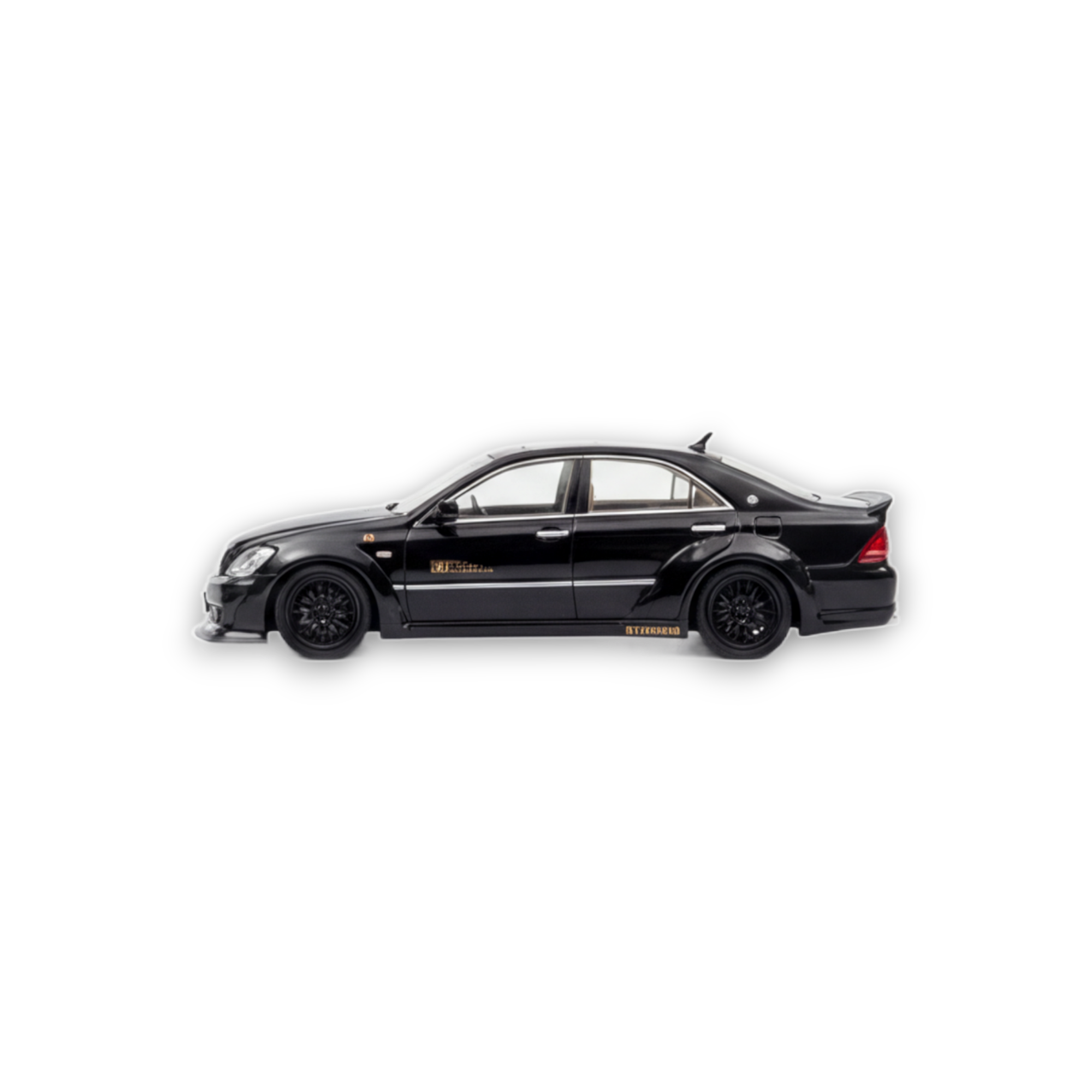 Star Model Toyota Crown 12th Gen MK12 LBWK Black 1:64