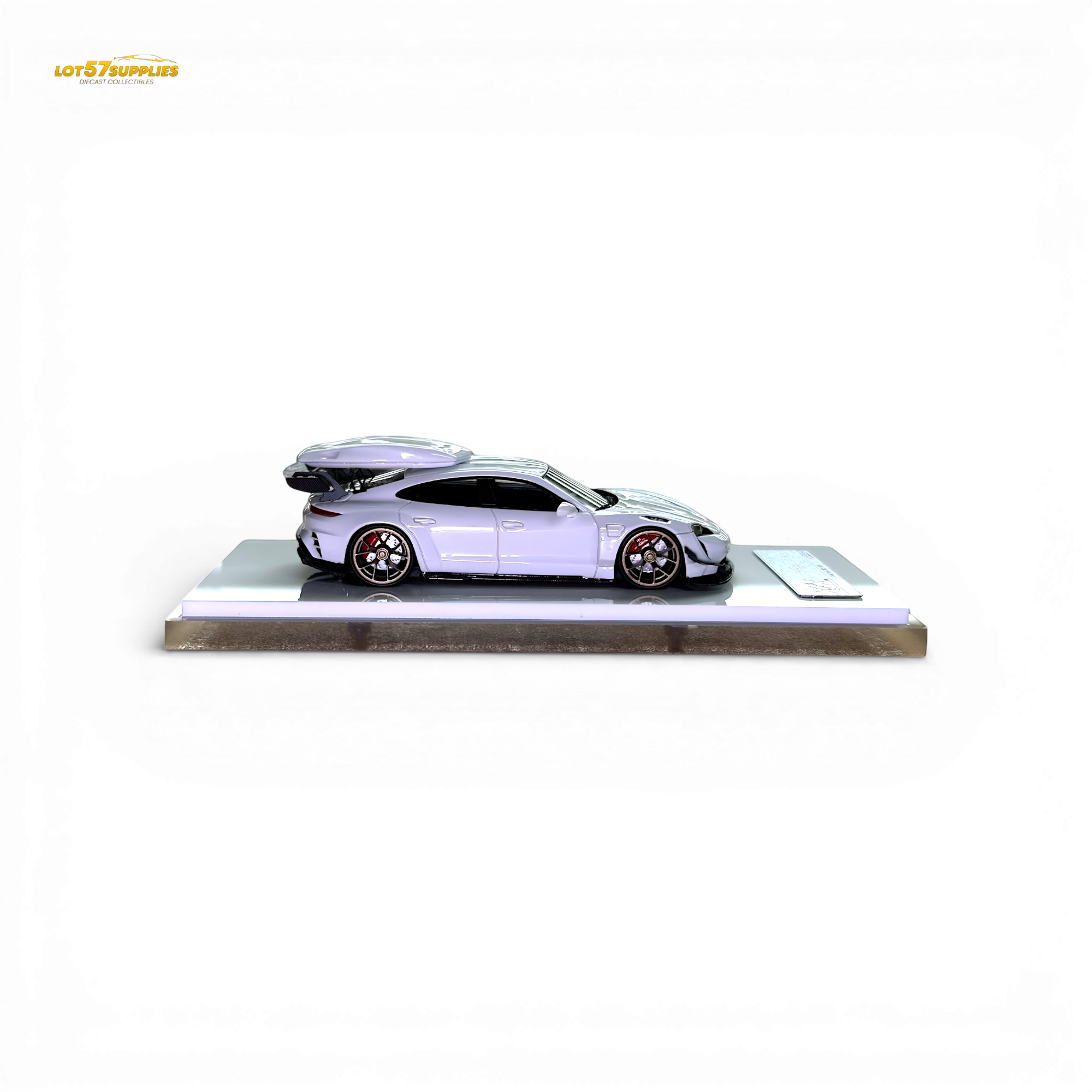 404ERROR Porsche Taycan White with Roof Box 1:64