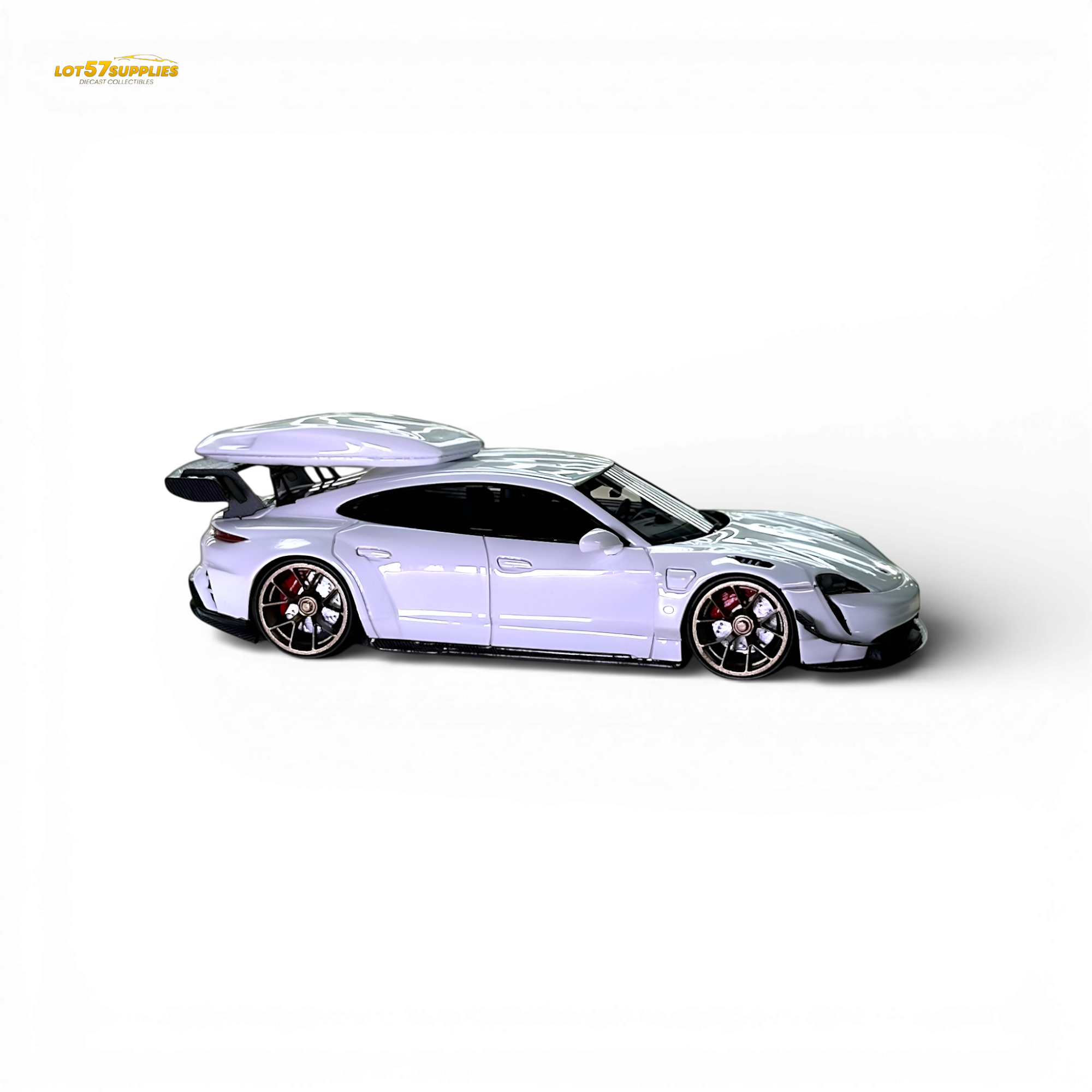 404ERROR Porsche Taycan White with Roof Box 1:64
