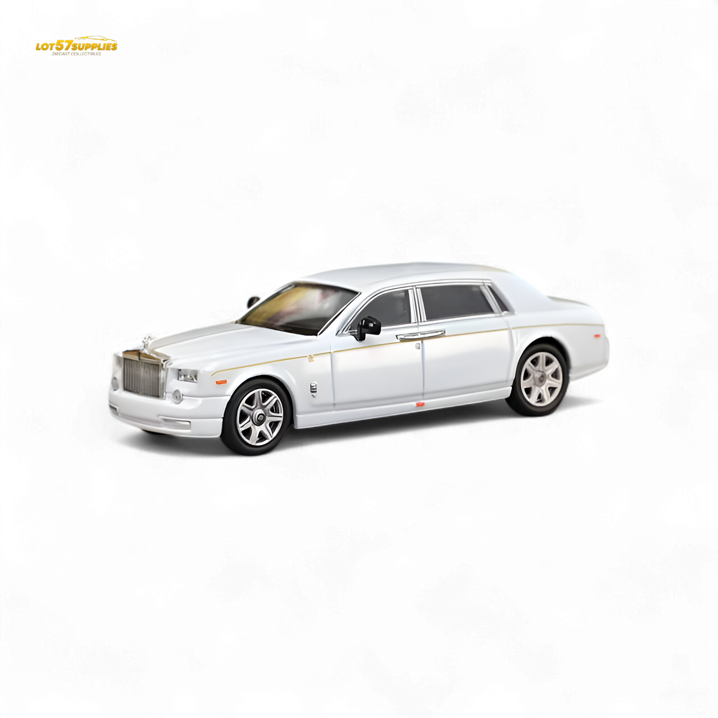 Street Weapon Rolls-Royce Phantom VII White 1:64
