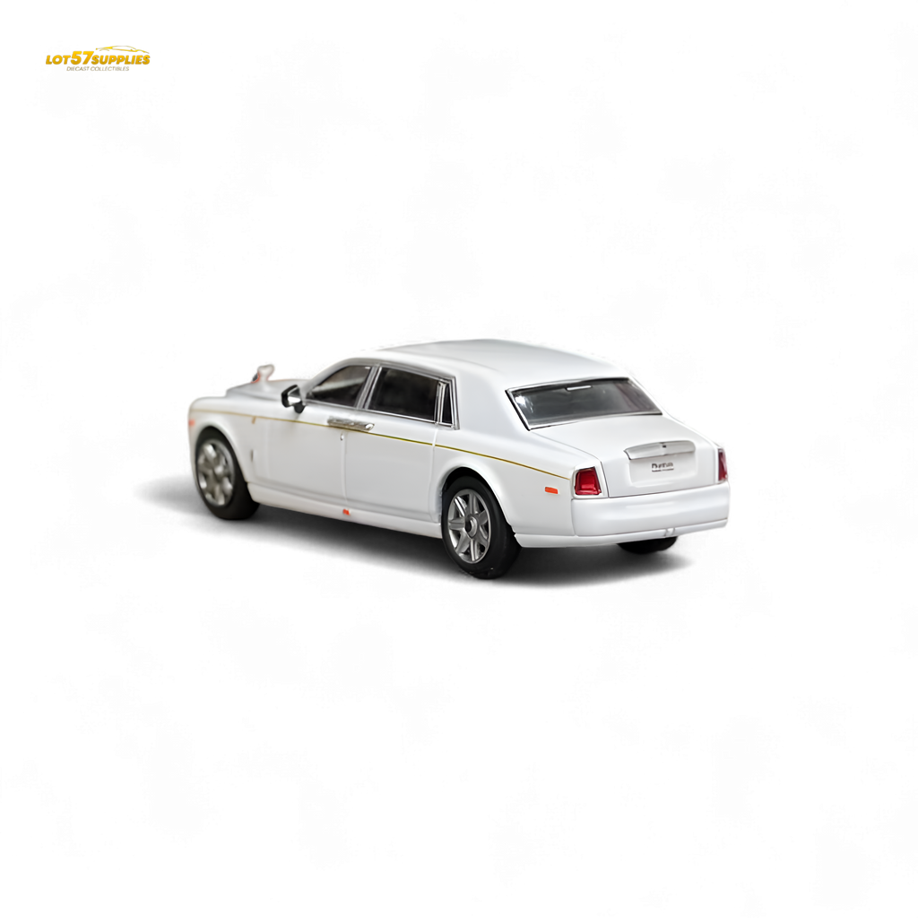 Street Weapon Rolls-Royce Phantom VII White 1:64