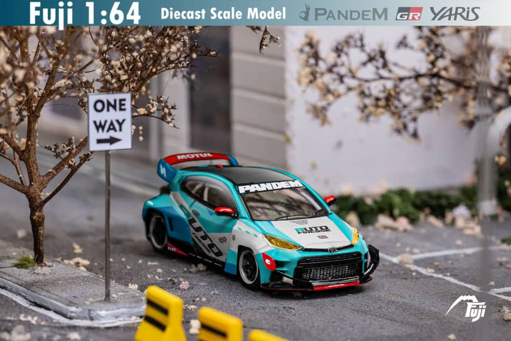 Fuji Toyota Yaris GR Auto Finesse Blue #99 1:64