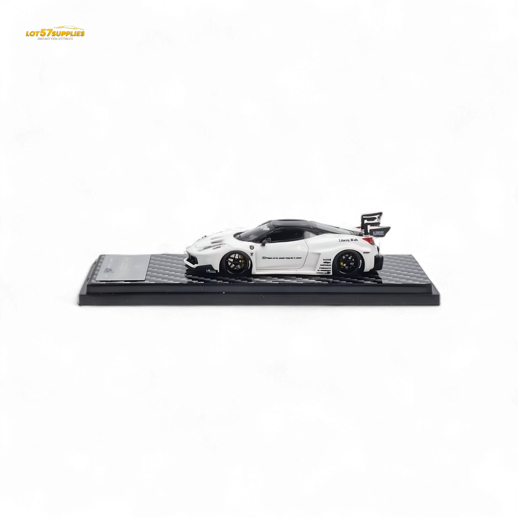 QIDIAN Ferrari 458 LBWK GT White 1:64