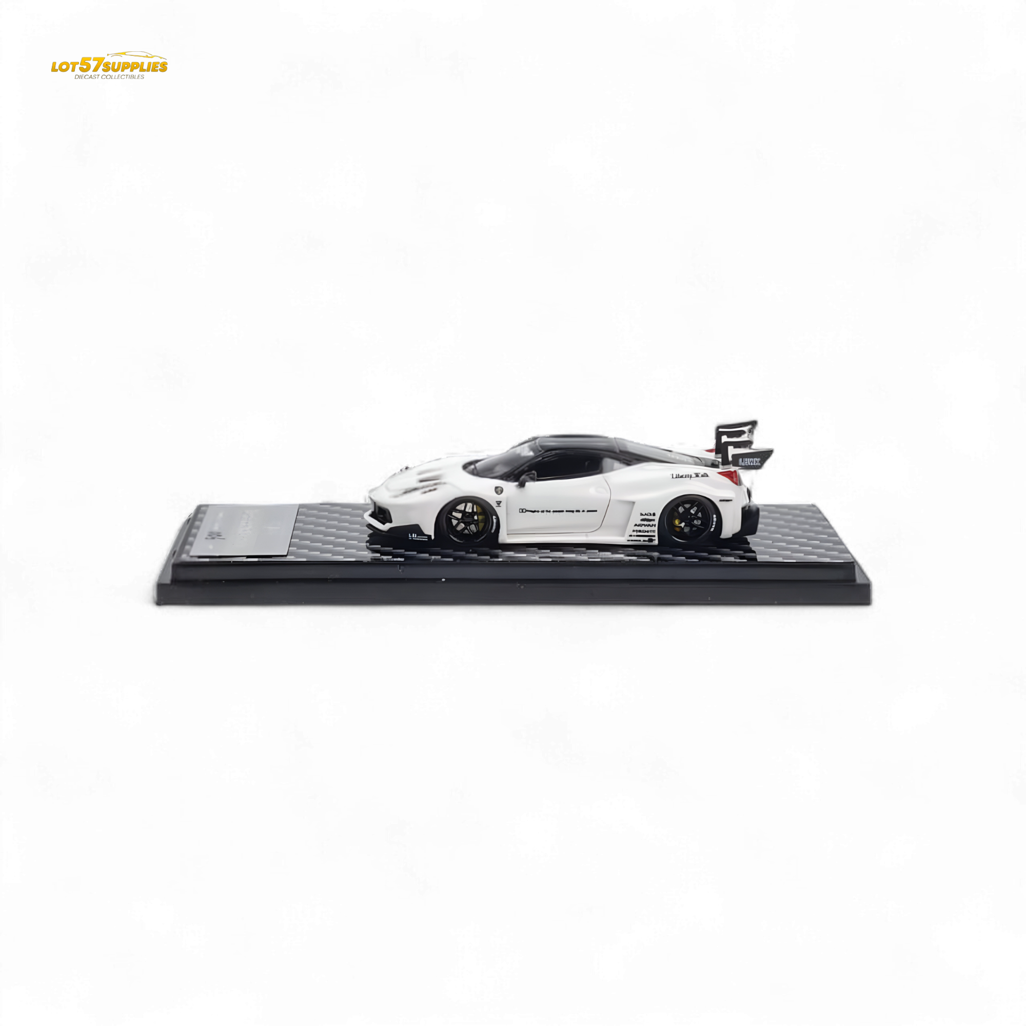QIDIAN Ferrari 458 LBWK GT White 1:64