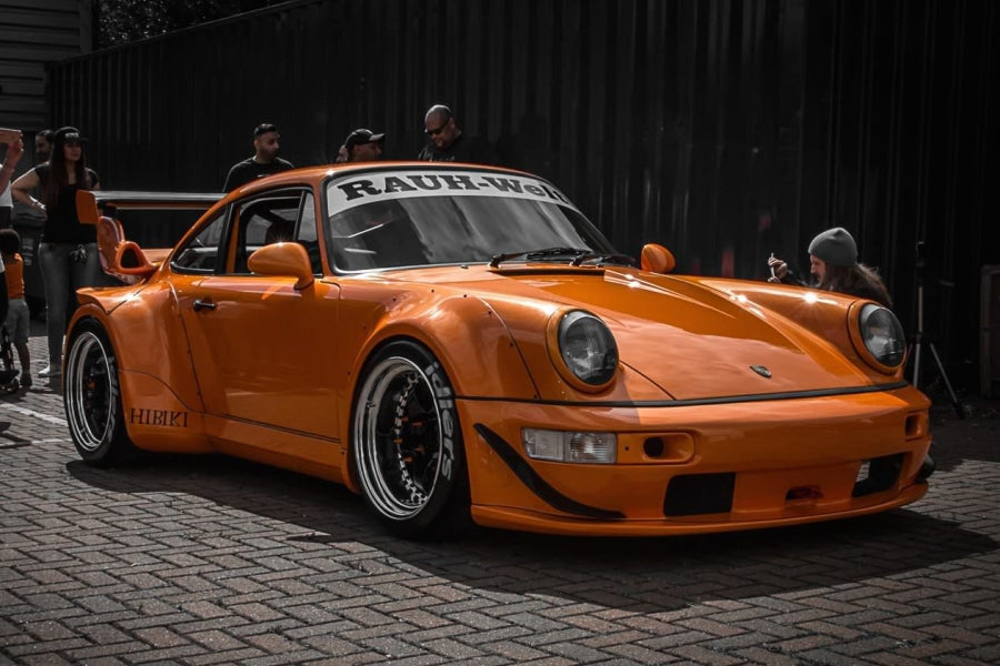 Fast Speed Porsche 964 RWB Widebody Orange 1:64