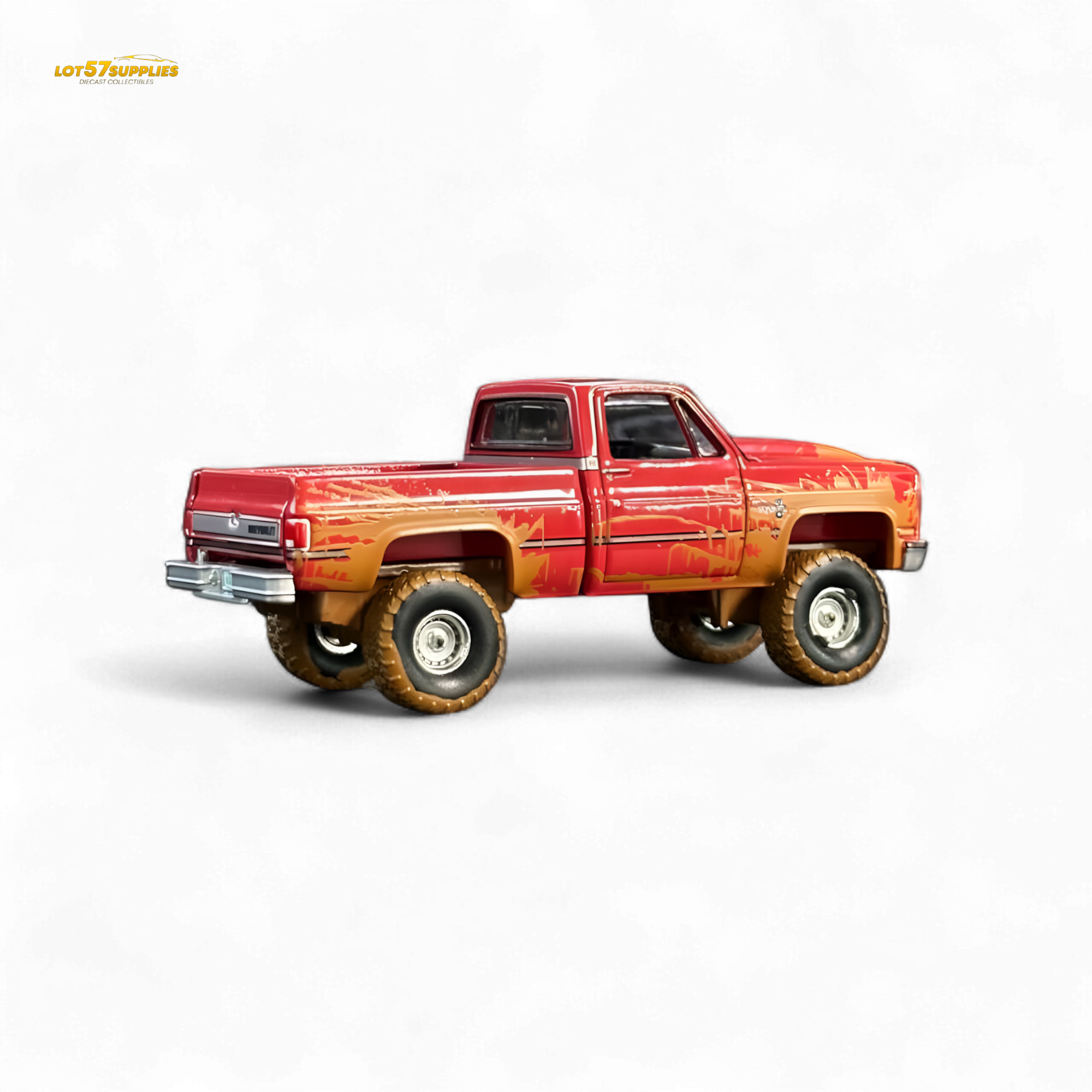 Auto World 1983 Chevrolet Silverado K10 Lifted 1:64