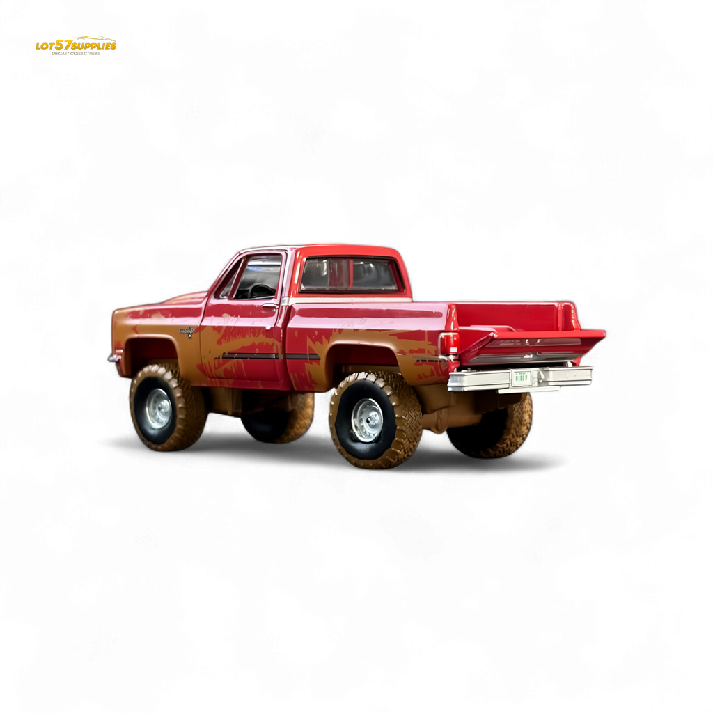 Auto World 1983 Chevrolet Silverado K10 Lifted 1:64