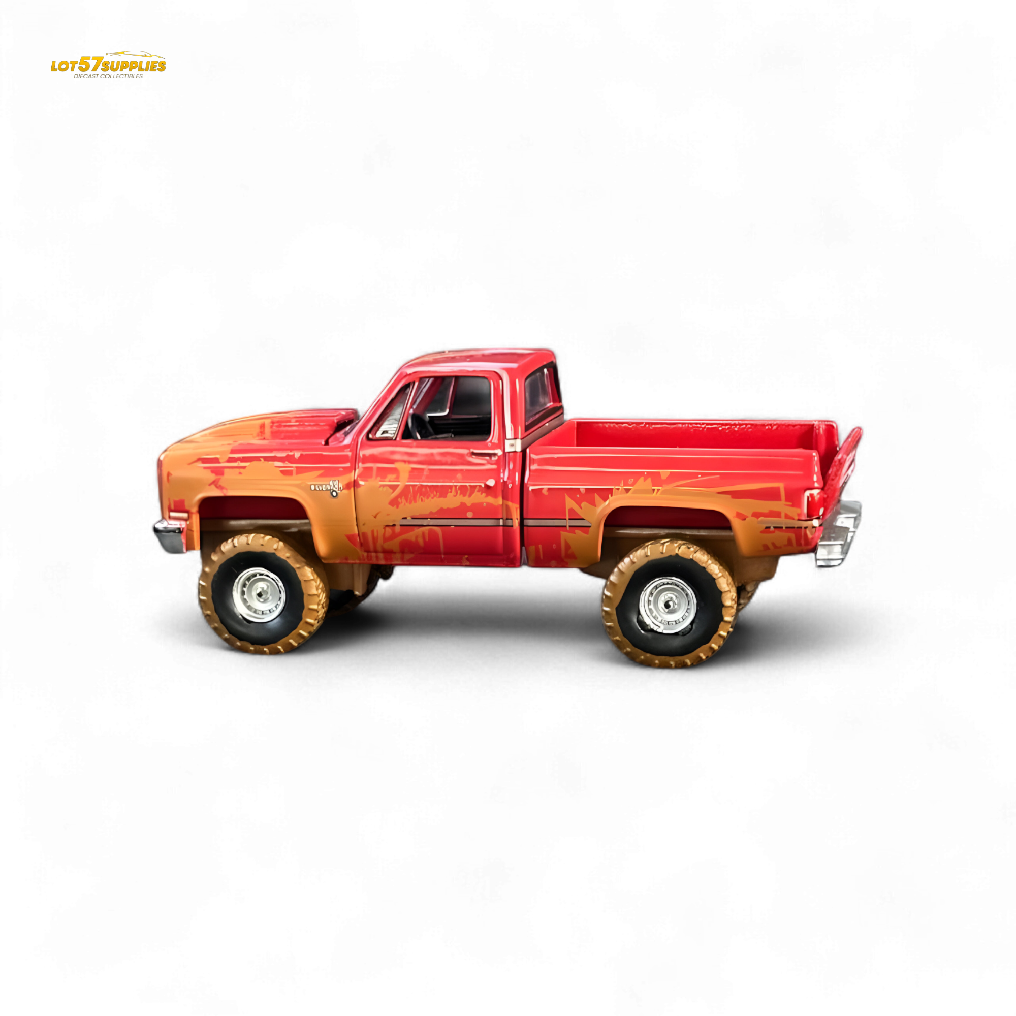 Auto World 1983 Chevrolet Silverado K10 Lifted 1:64