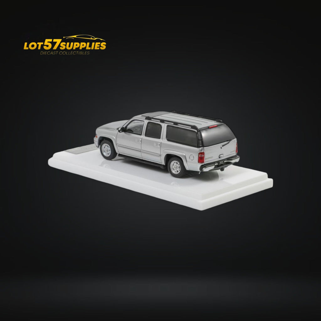 MK Miniatures Chevrolet Suburban Silver 1:64