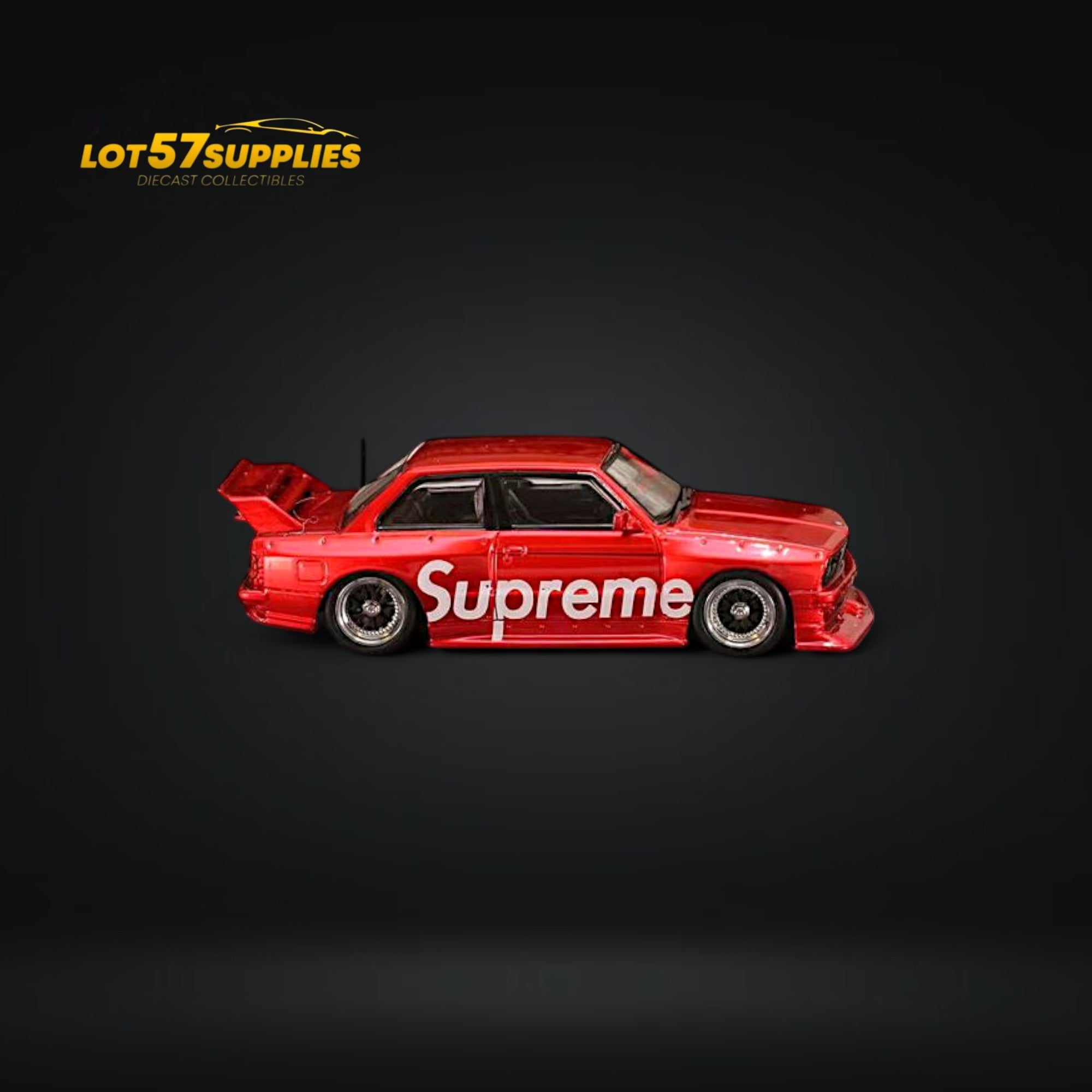 Street Weapon BMW E30 SUP Red Livery 1:64
