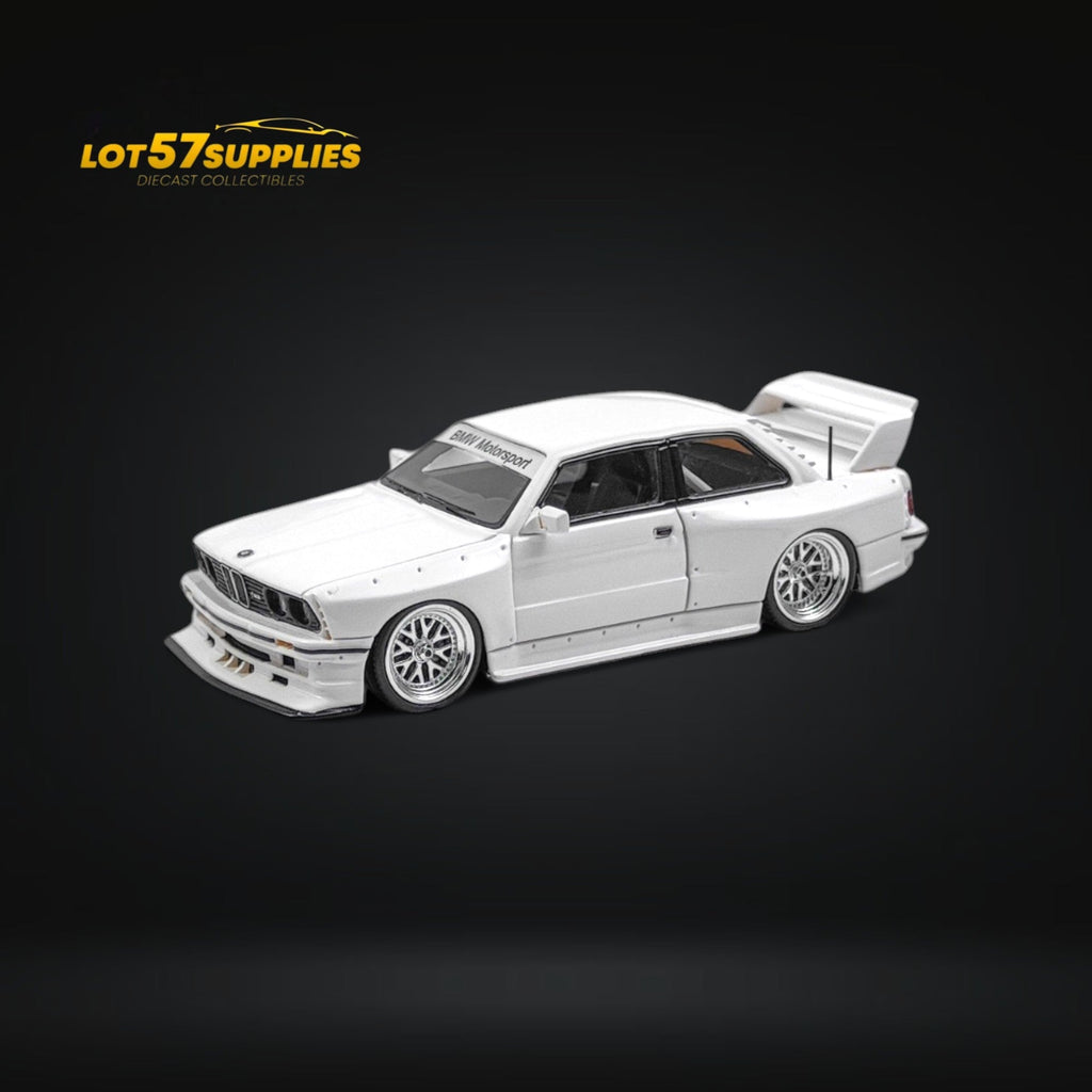 NA BMW E30 Wide-Body White 1:64