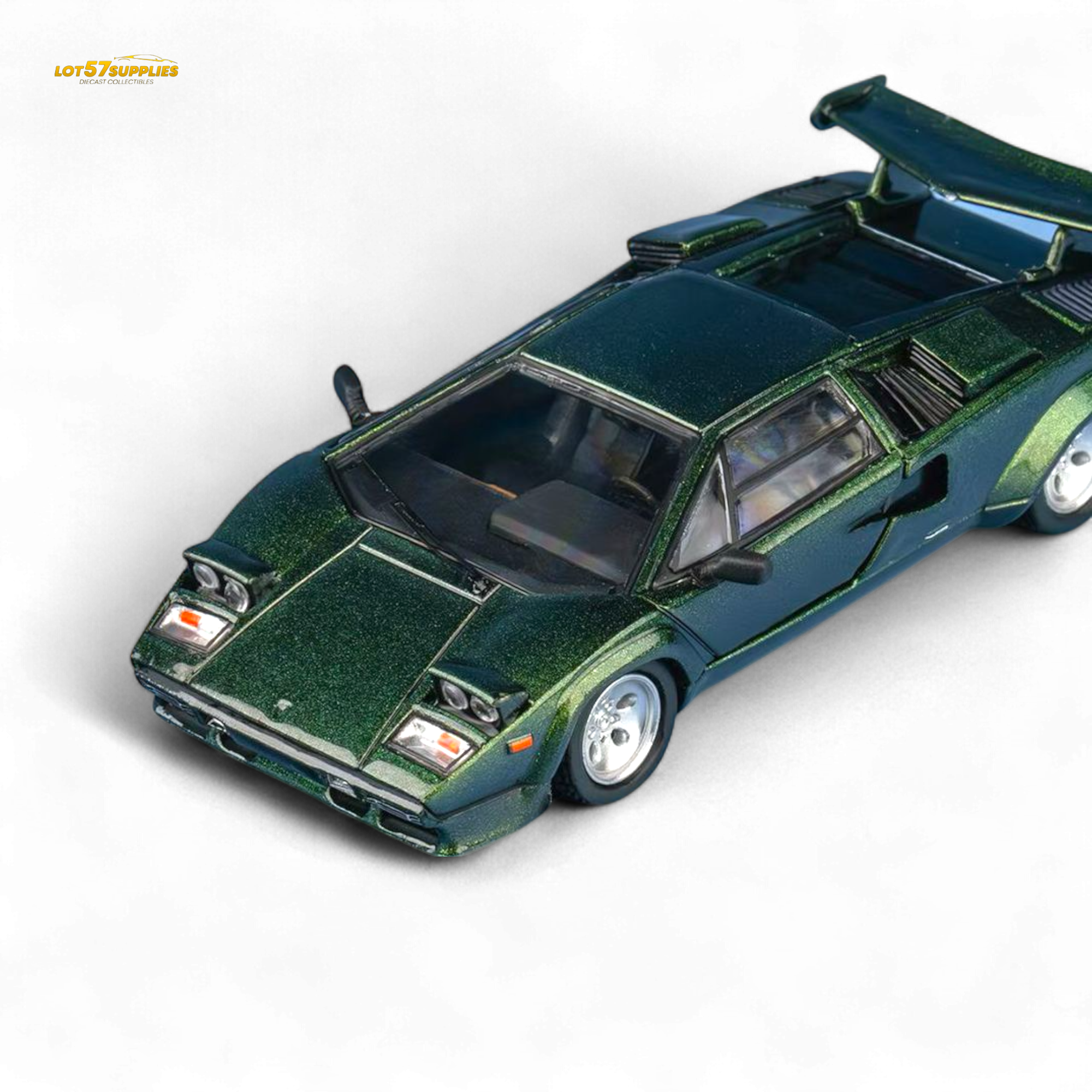 FindClassically Countach LP5000S Canepa Green 1:64