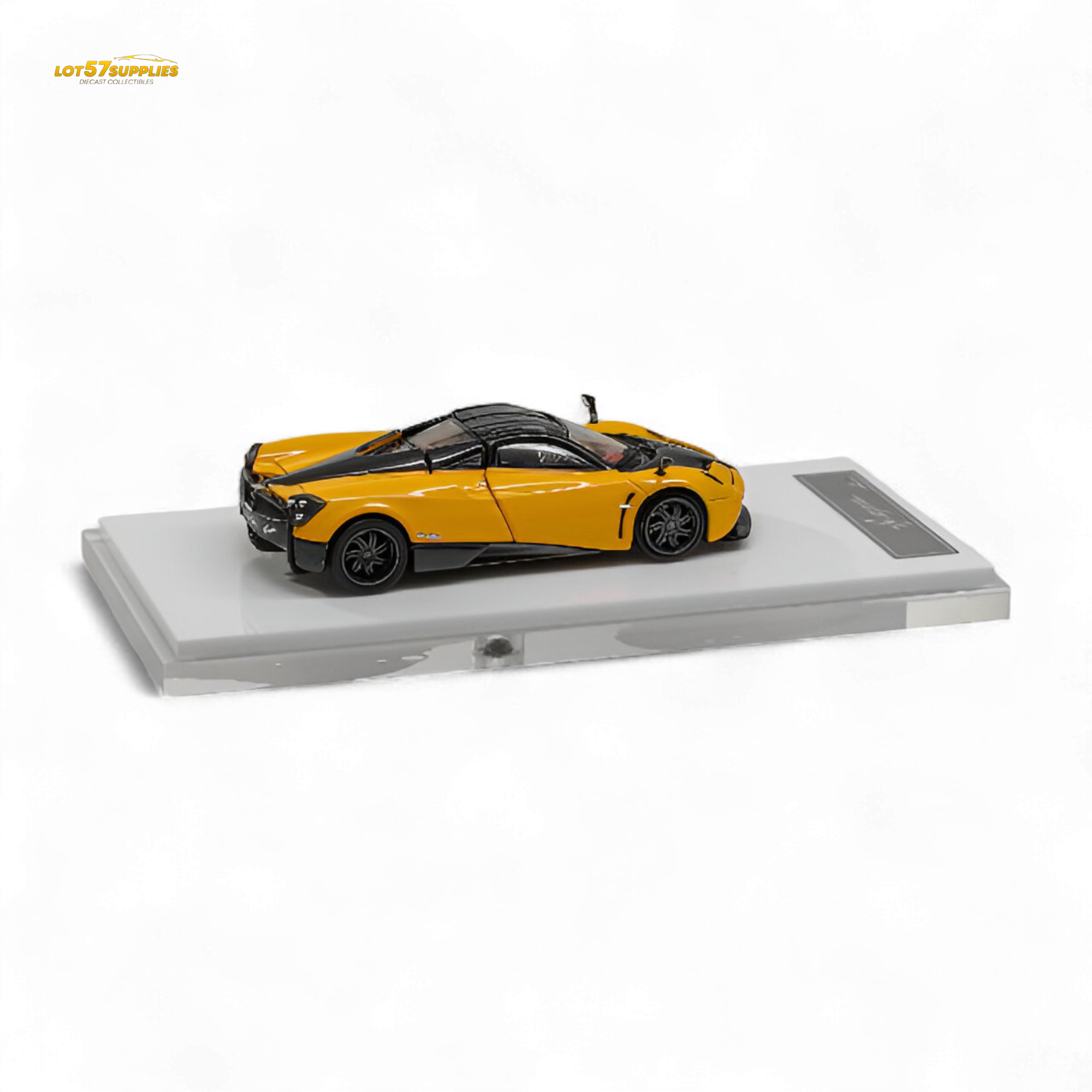 HKM Premium Huayra Coupe 2014 Orange Yellow 1:64