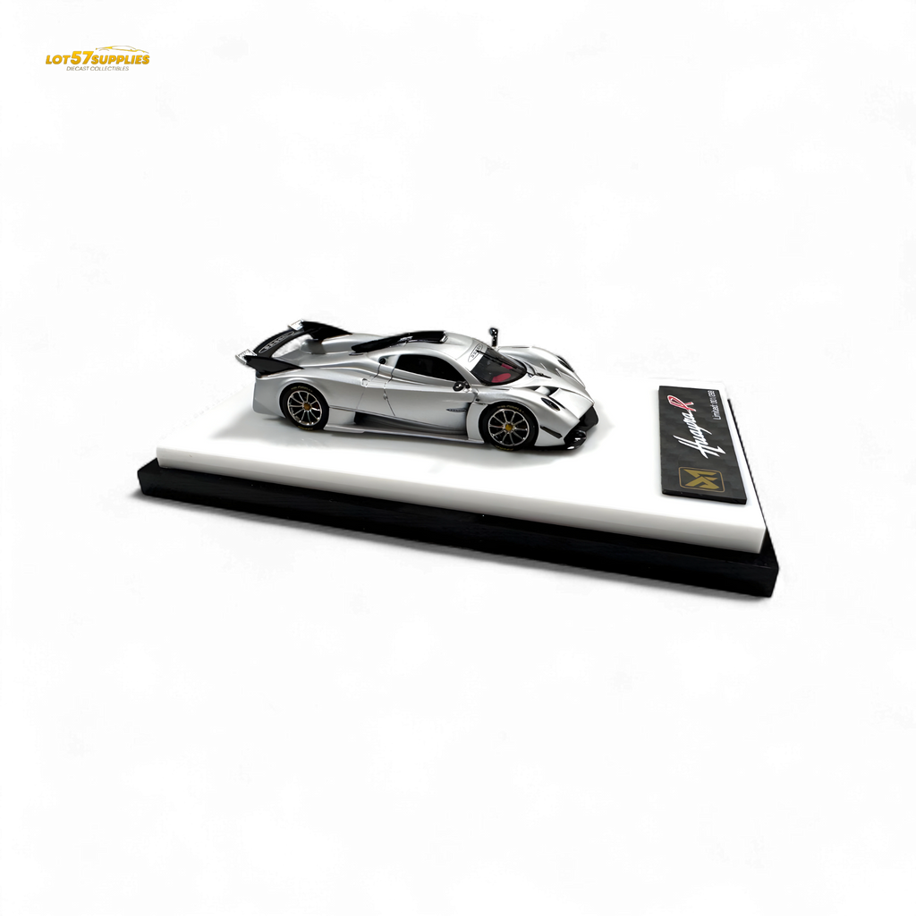 DMY Pagani Huayra R Matte Silver 1:64