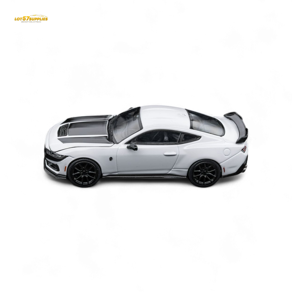 DCM Mustang Dark Horse - Crystal White - Black Wheels 1:64