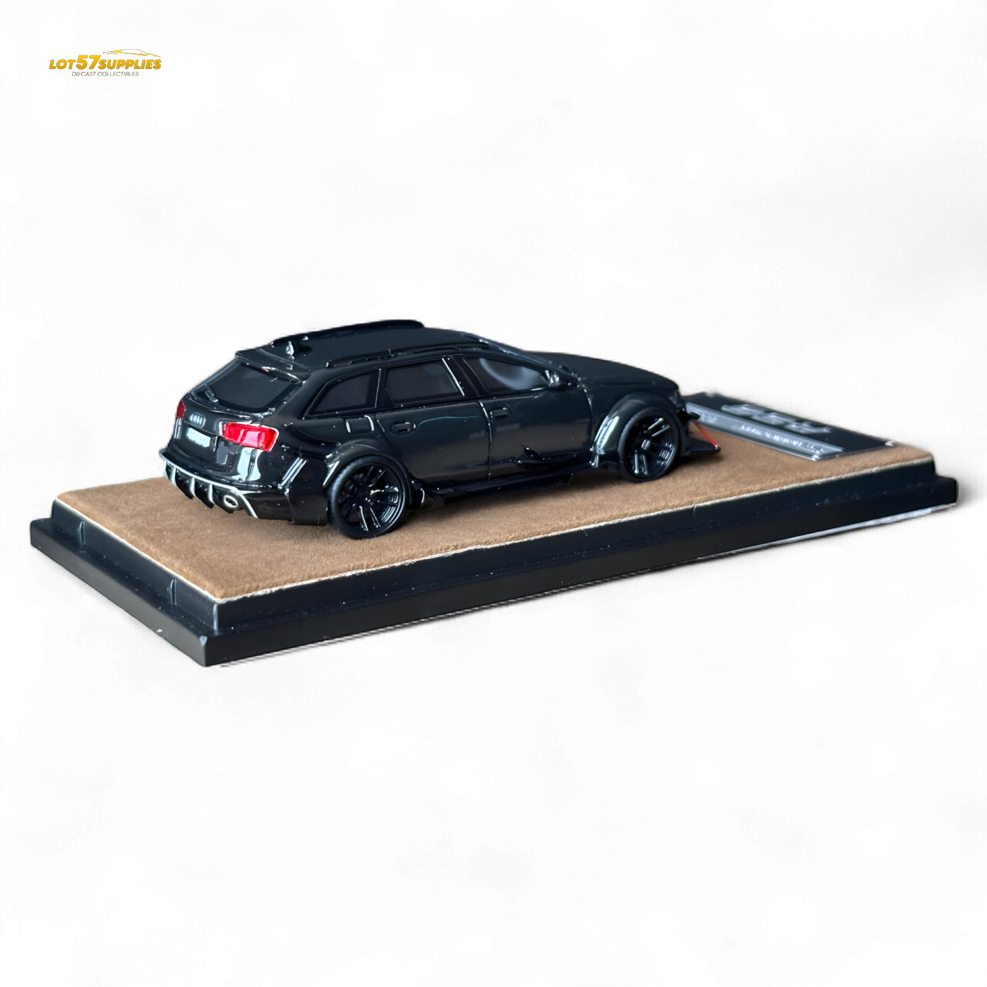 Qidian Model Audi RS6 Avant (C7) Wide-Body Modified Black 1:64