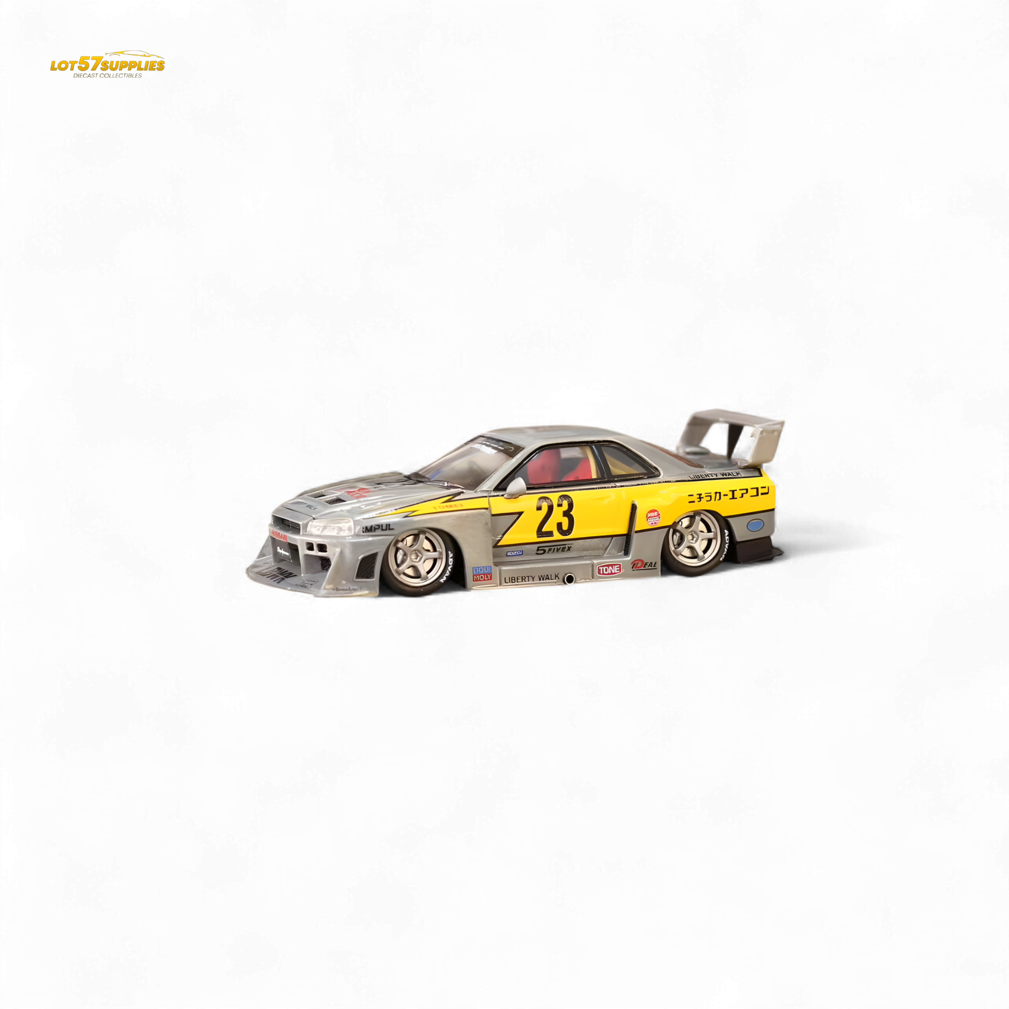 Street Weapon LBWK ER34 Varnish Special Edition 1:64