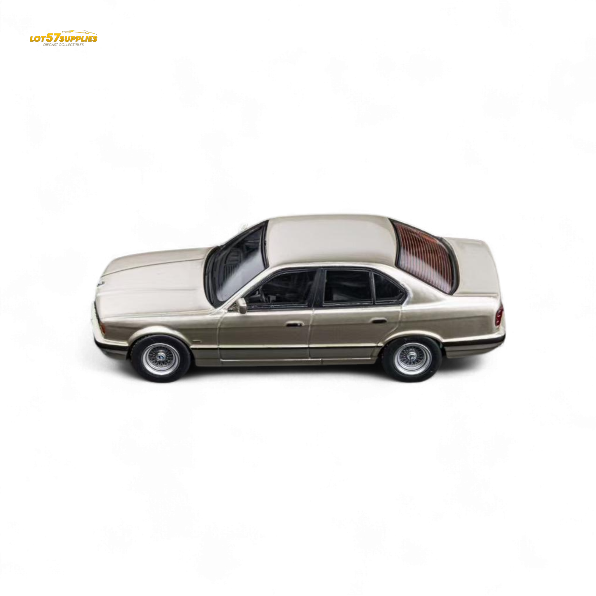 DCM BMW E34 5-Series Sedan Cashmere Beagle Gold 1:64
