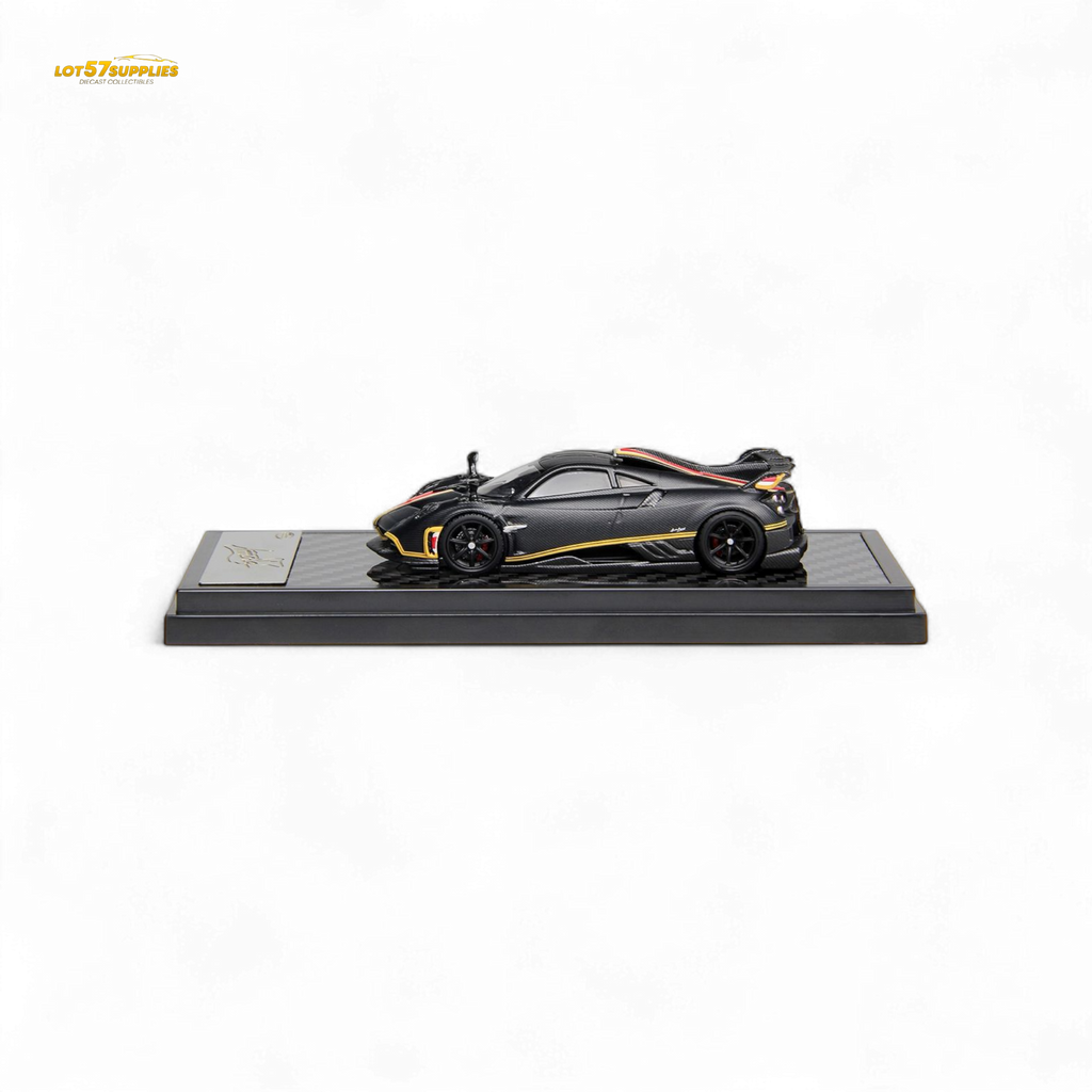 LCD Pagani Imola Matte Black Carbon 1:64