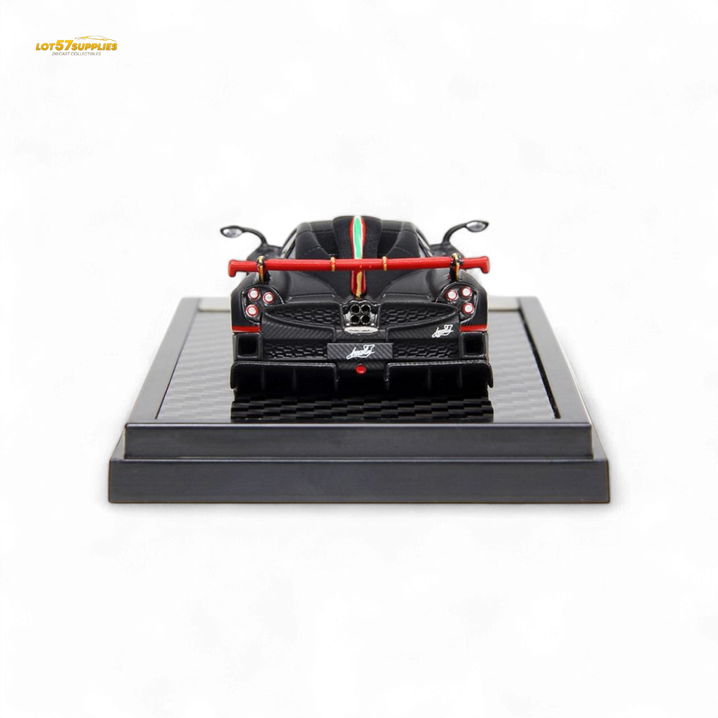 LCD Pagani Imola Matte Black Carbon Italian Stripe 1:64