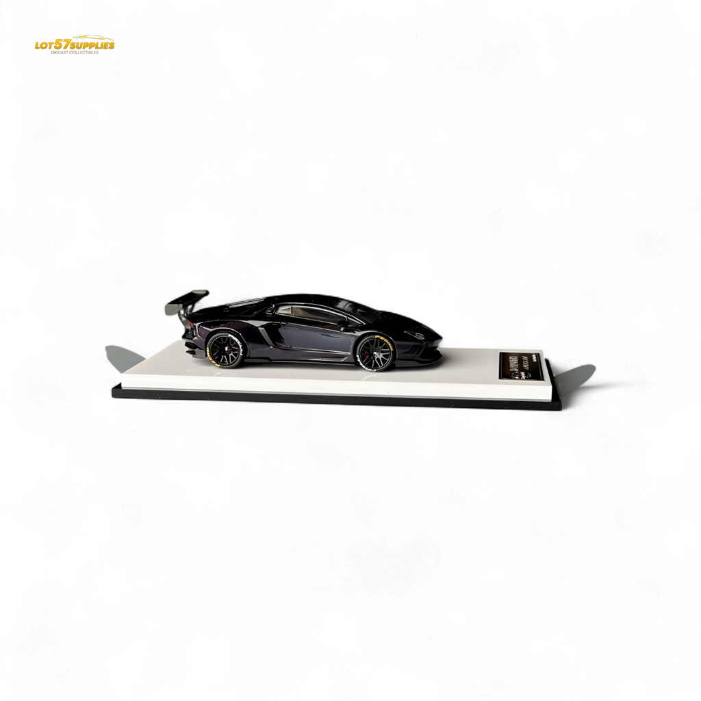 King Model Lamborghini Aventador LP700-4 Purple Carbon Fiber 1:64