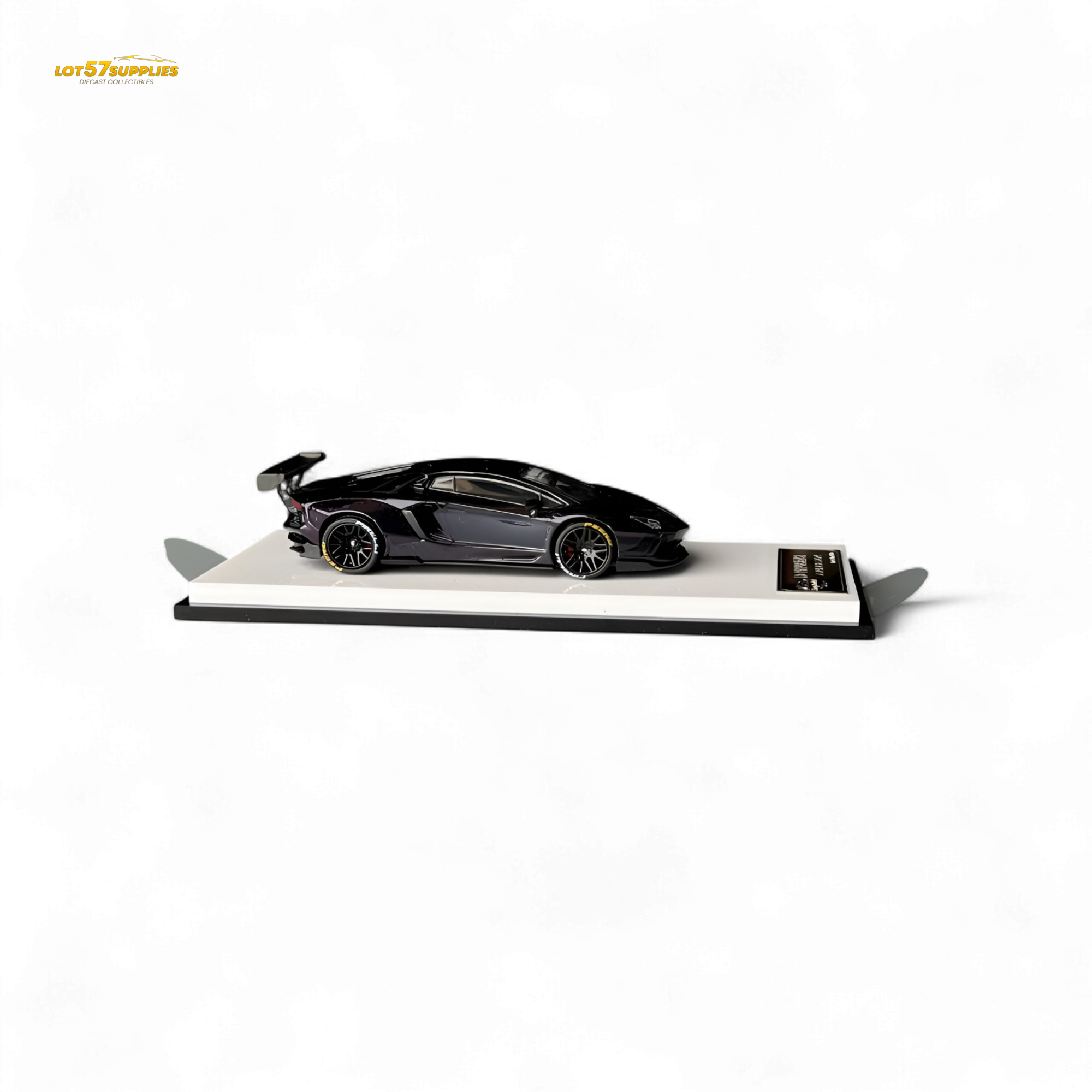 King Model Lamborghini Aventador LP700-4 Purple Carbon Fiber 1:64