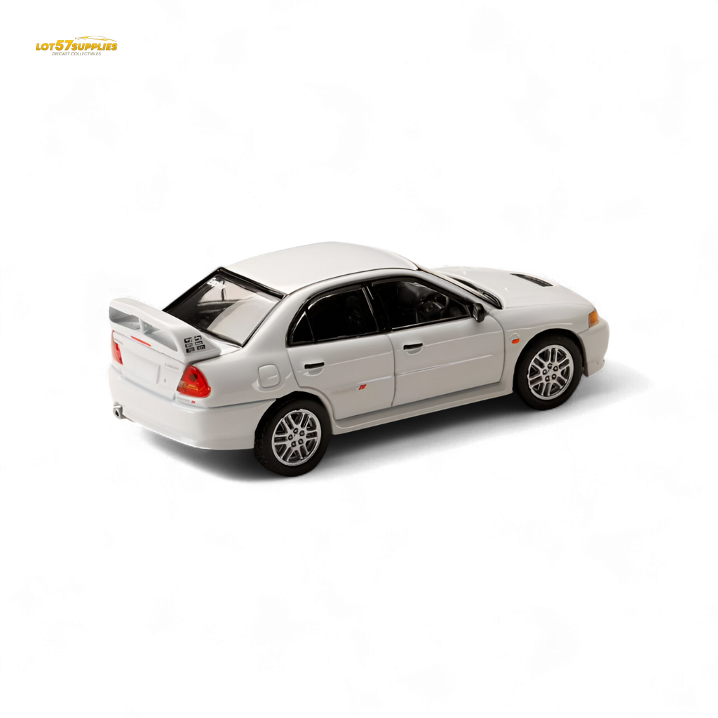 Hobby Japan Mitsubishi Lancer Evolution IV White 1:64