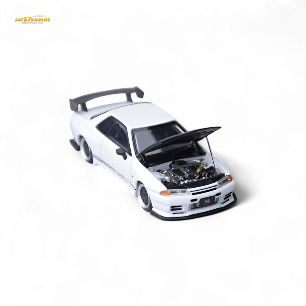 Focal Horizon Skyline GT-R R32 Top Secret Modified VR32 White 1:64