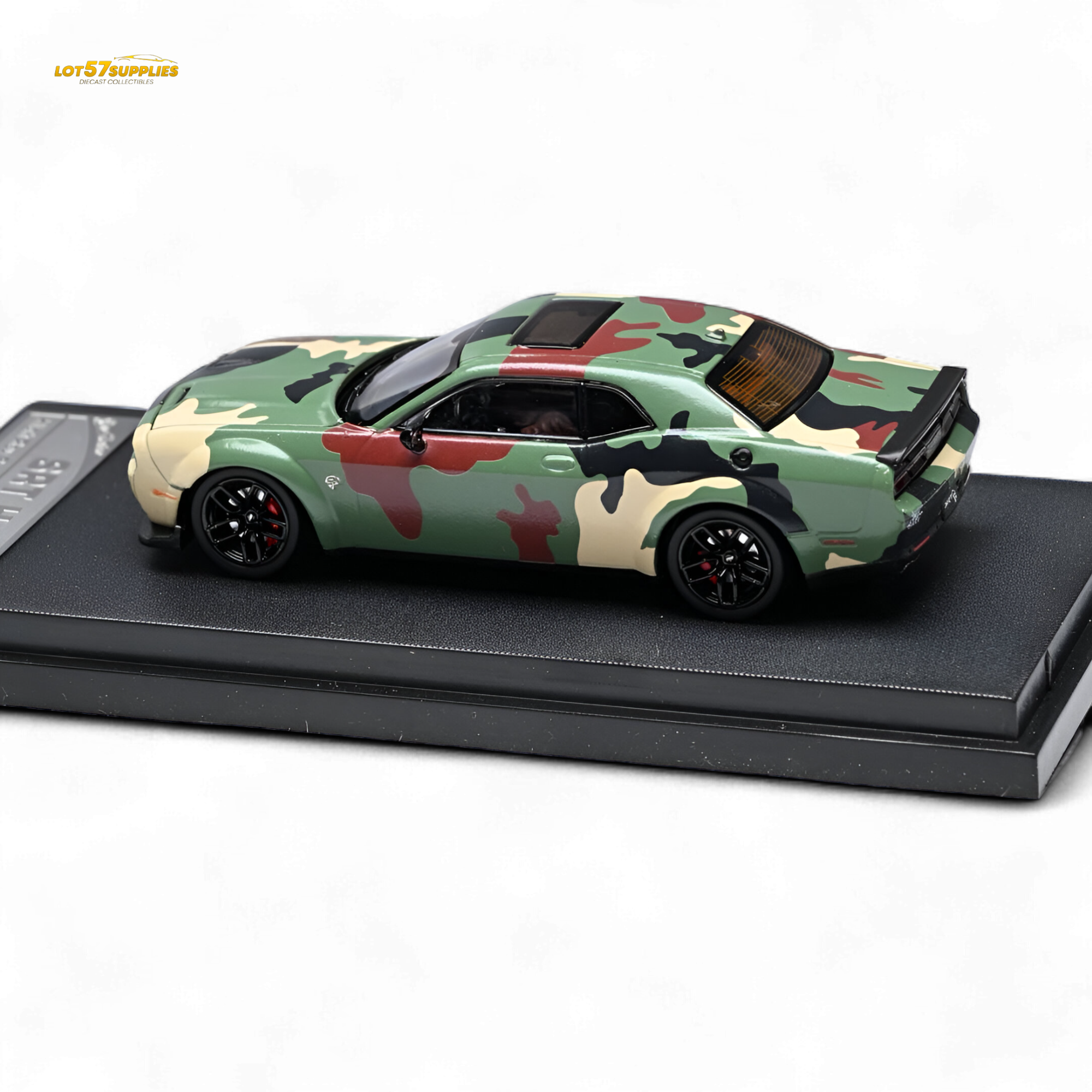 Stance Hunters Dodge Challenger SRT Hellcat Army Green 1:64