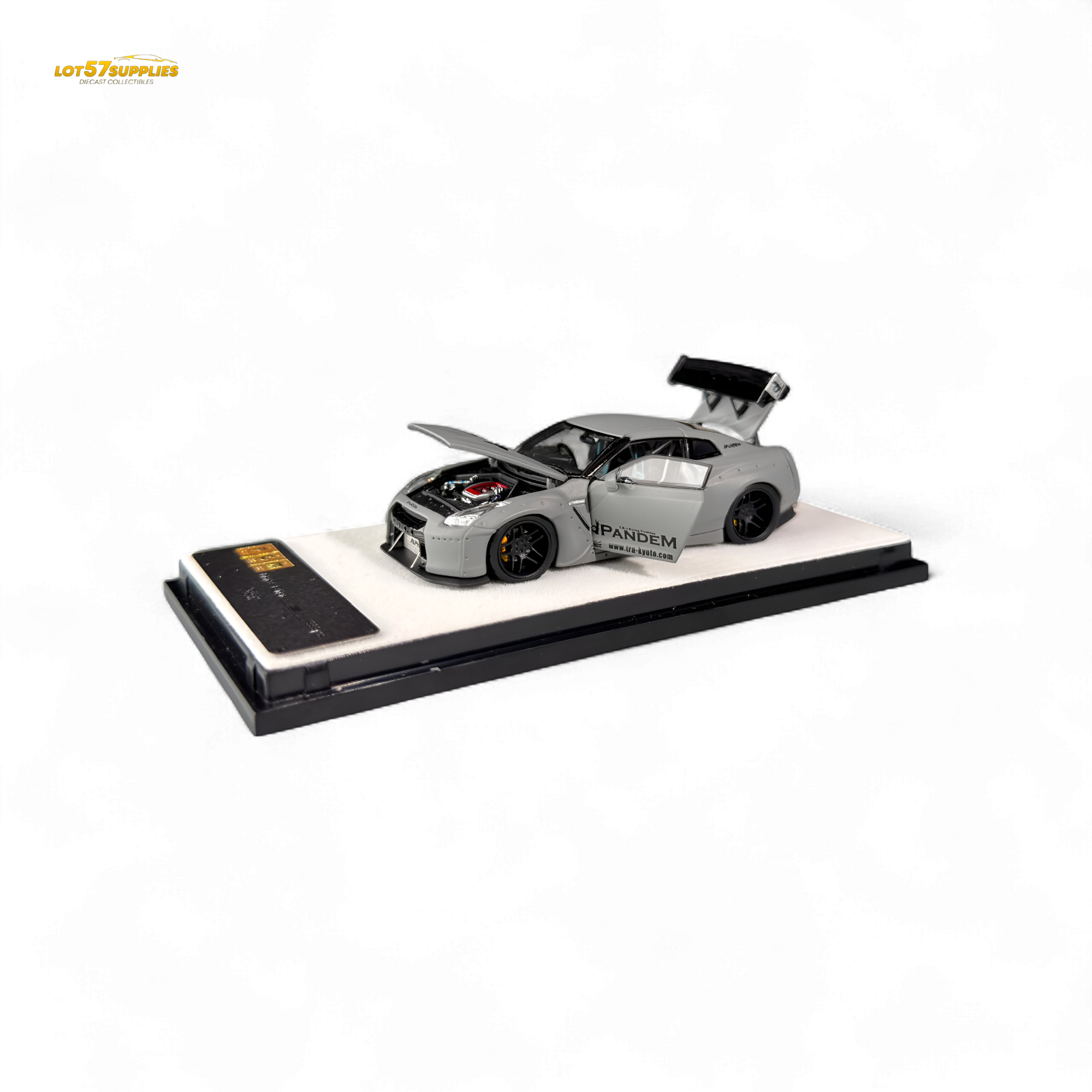PGM Rocket Bunny R35 Combat Grey 1:64