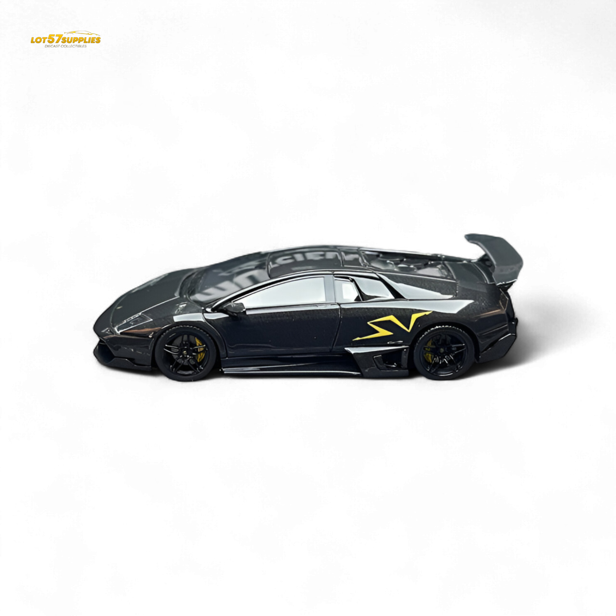 DMH Lamborghini LP 670-4 Full Black Carbon 1:64