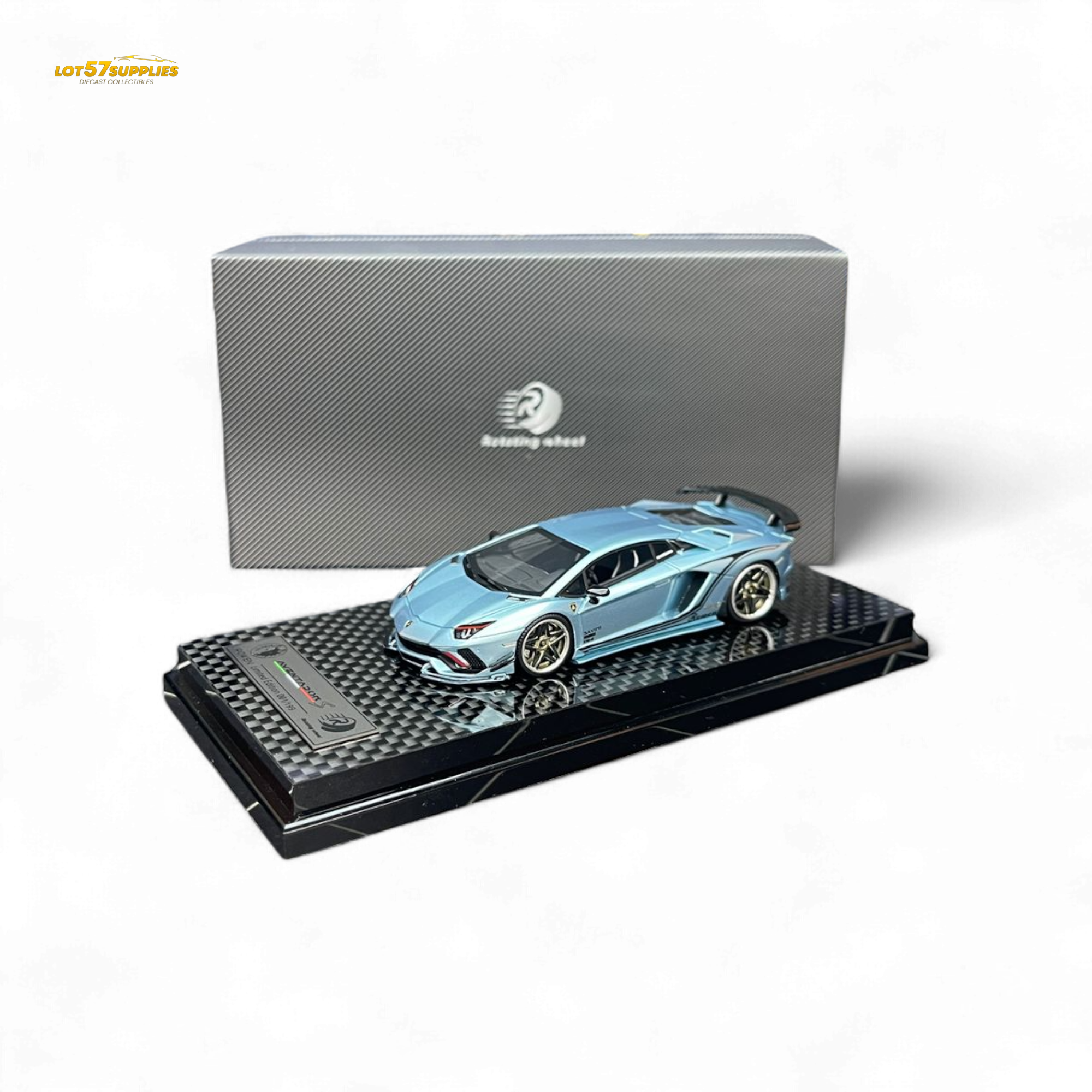 Rotating Wheel Lamborghini Aventador S - Ice Blue 1:64