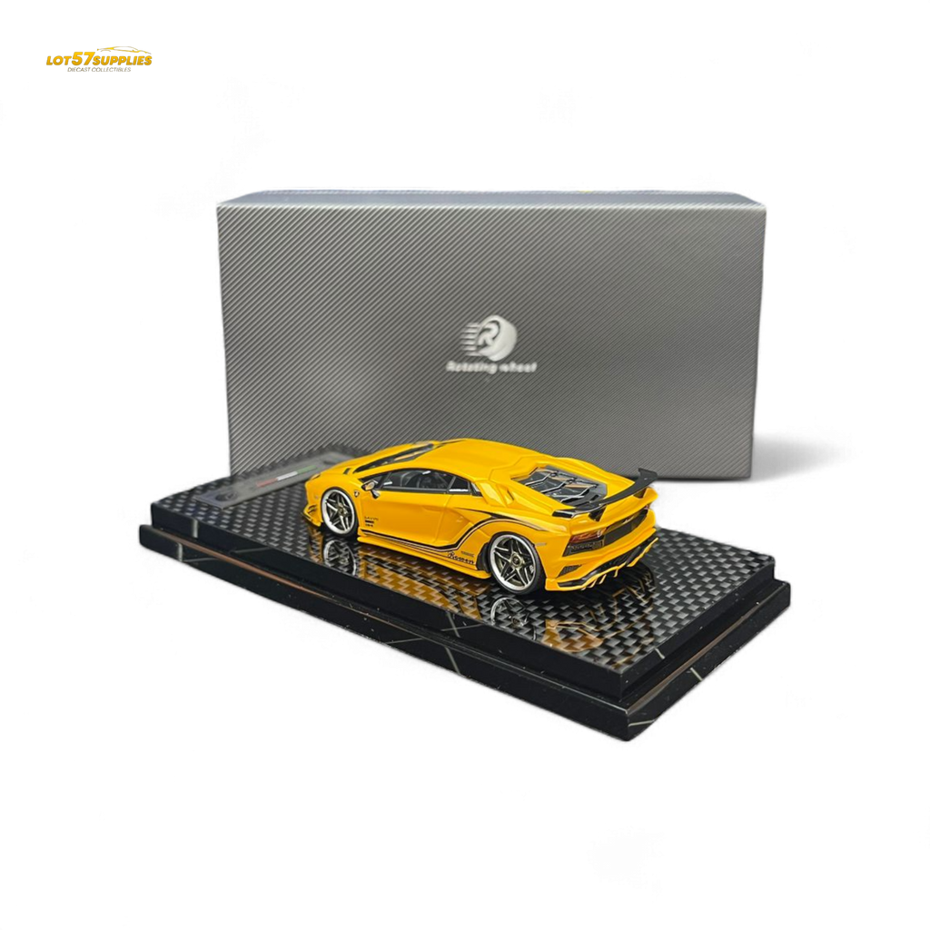 Rotating Wheel Lamborghini Aventador S Pearl Yellow 1:64
