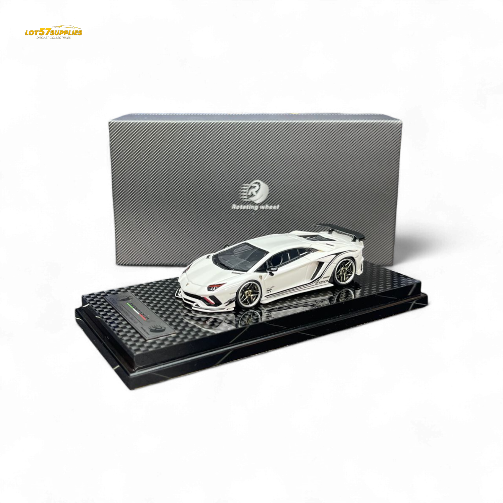 Rotating Wheel Lamborghini Aventador S Pearl White 1:64