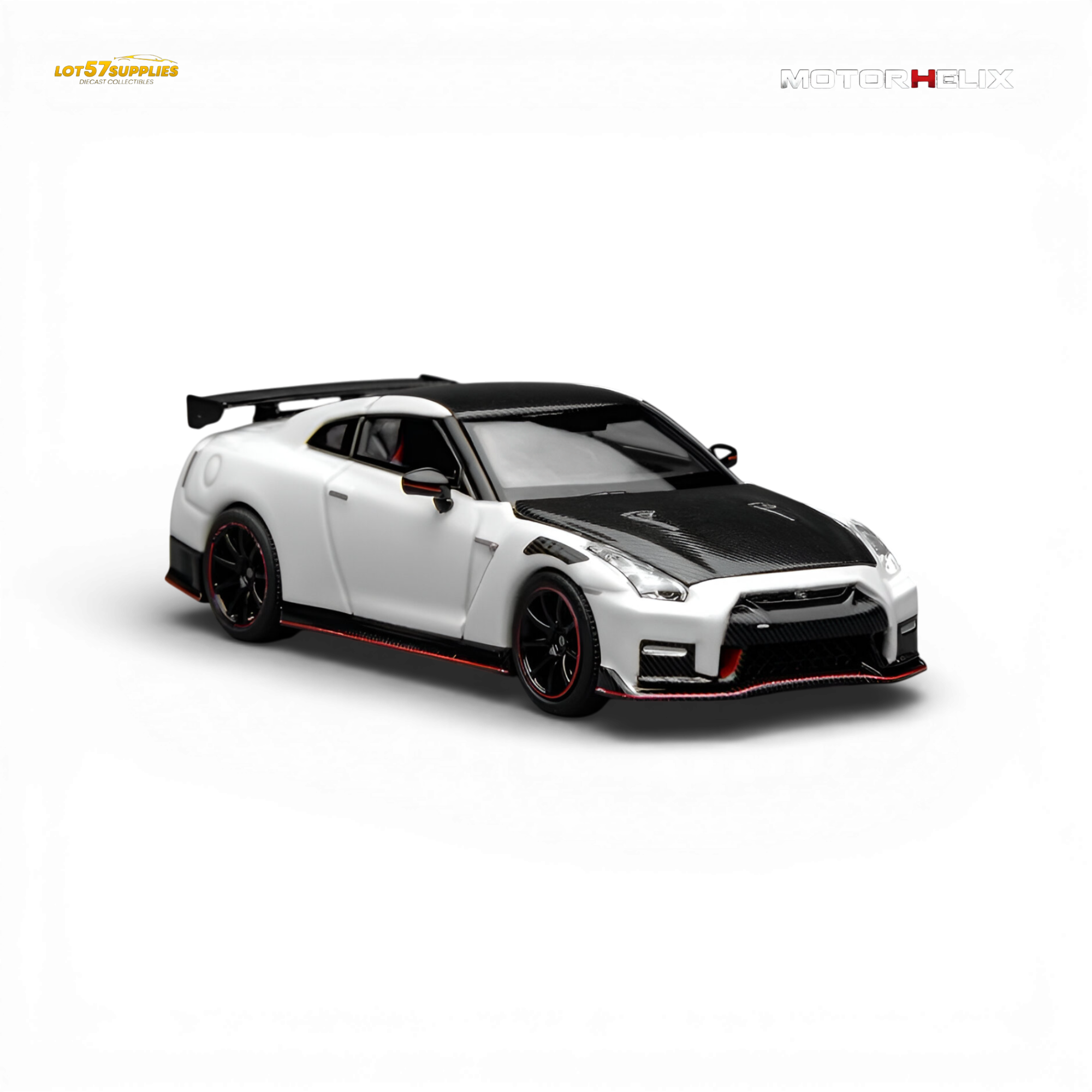 Motorhelix Nissan GT-R NISMO (R35) Special Edition 2022 - Brilliant White Pearl 1:64