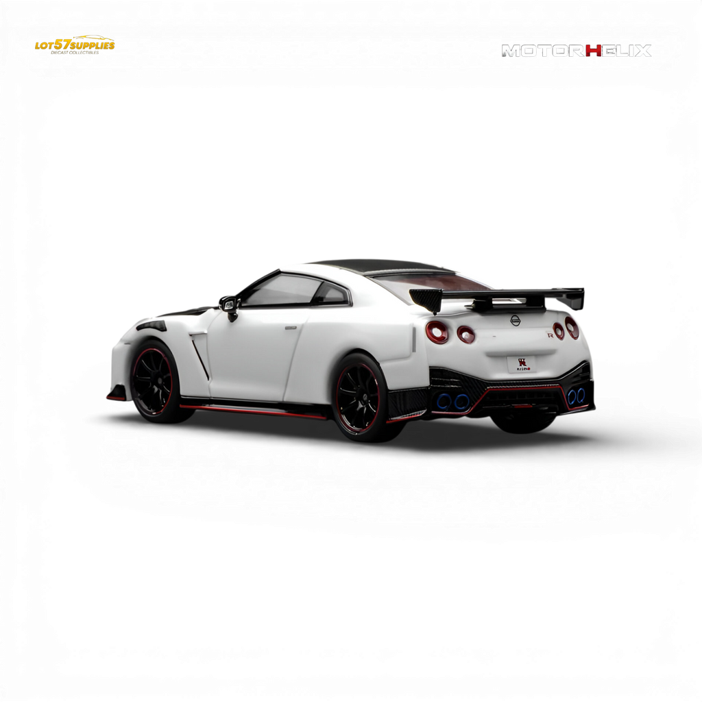 Motorhelix Nissan GT-R NISMO (R35) Special Edition 2022 - Brilliant White Pearl 1:64