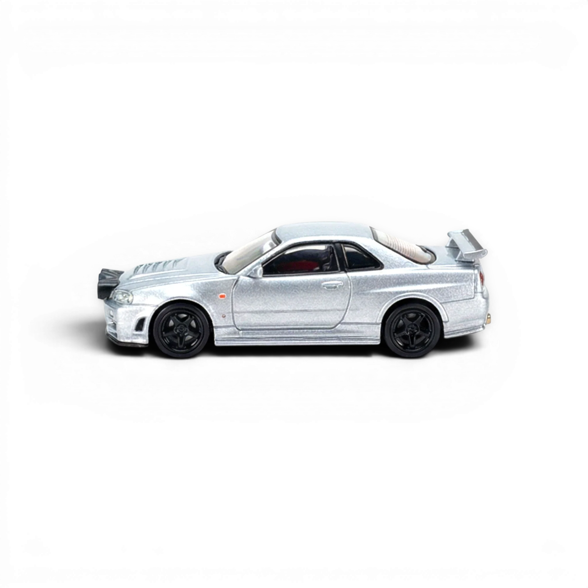 Street Weapon Nissan R34 GT-R Silver Snow Drift 1:64