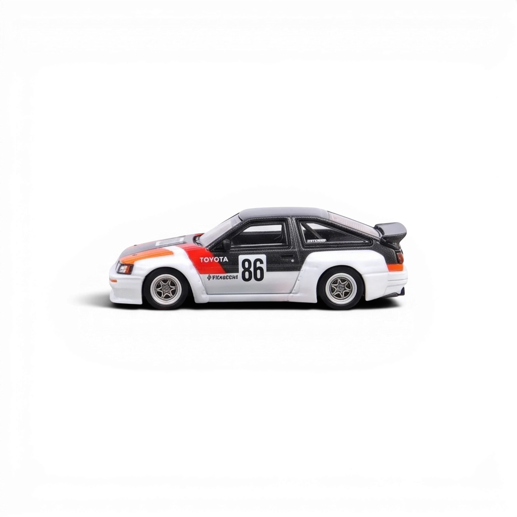 INNO64 Toyota AE86 Levin Pandem Rocket Bunny 1:64