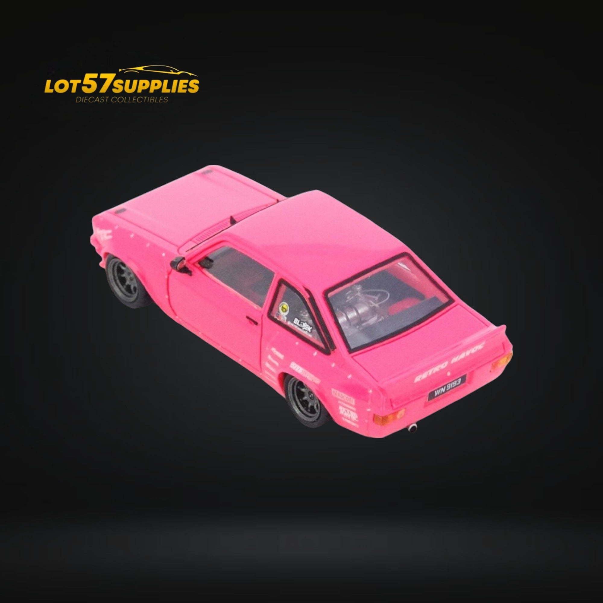 INNO64 Ford Escort MK2 Pandem "Emotion" Retro Havoc Pink 1:64